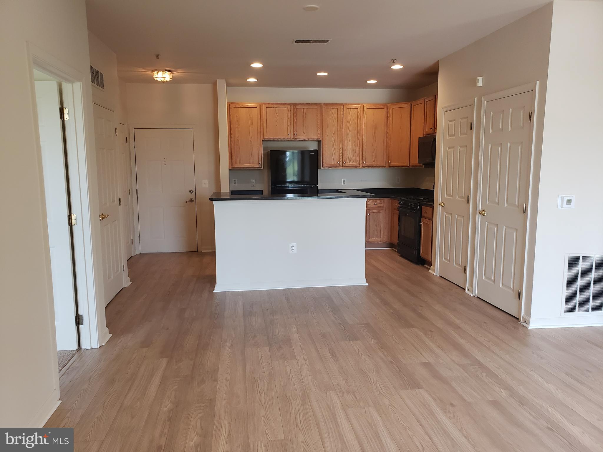 1301 KAREN BOULEVARD 403