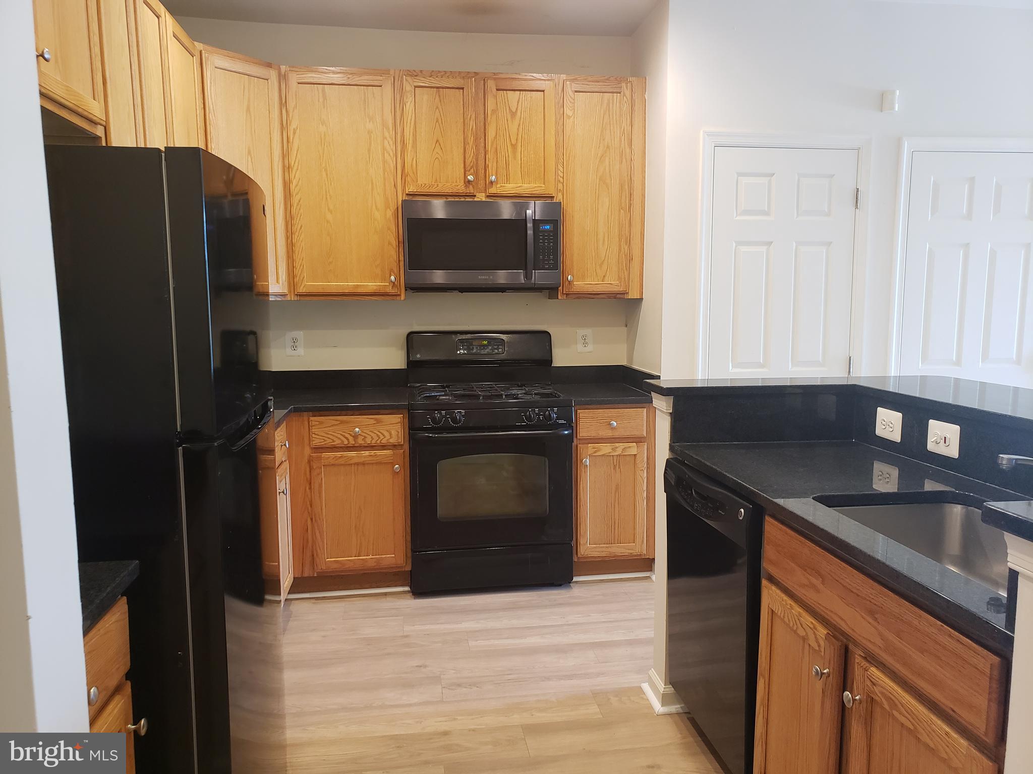 1301 KAREN BOULEVARD 403