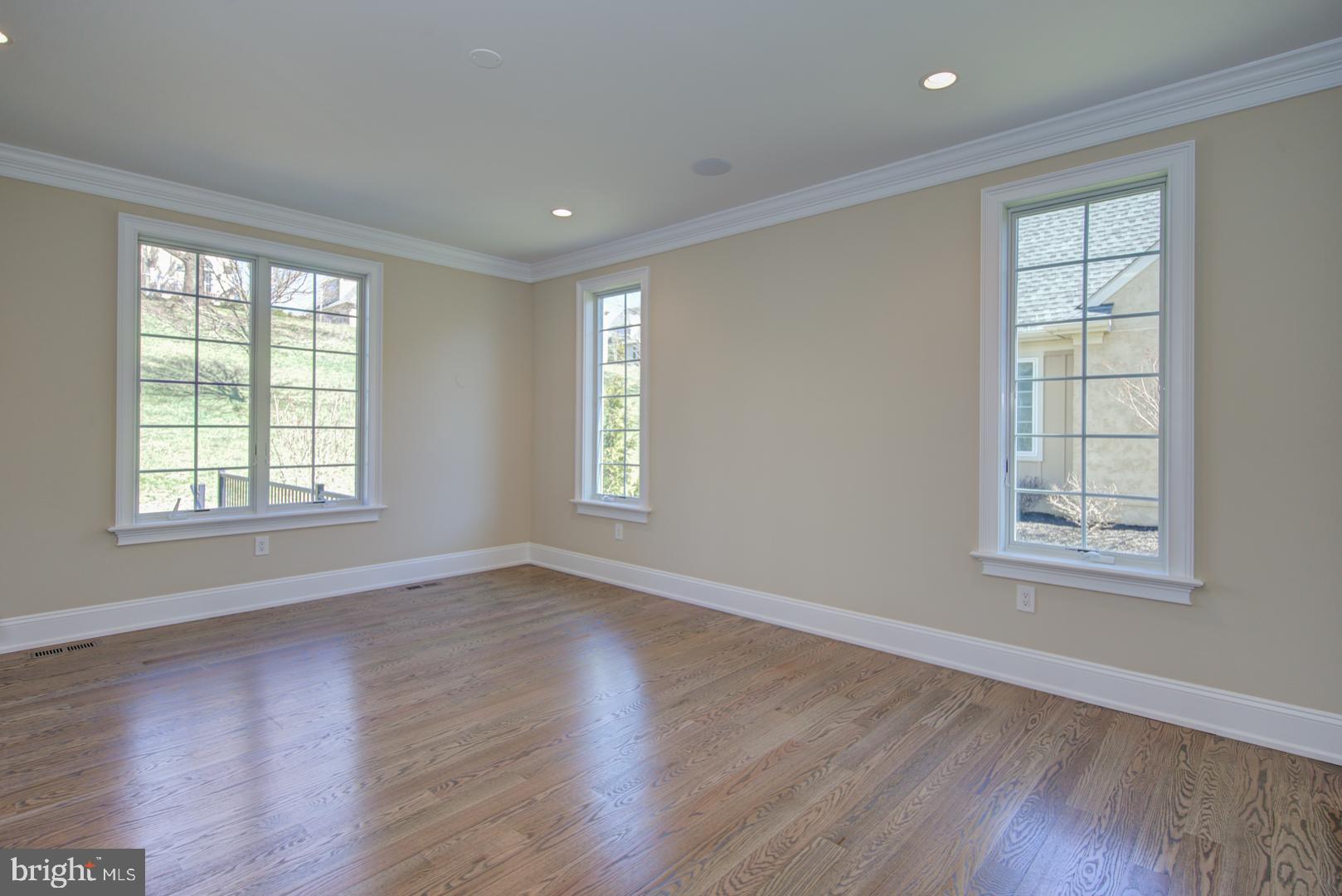 HAVERFORD RESERVE - Residential