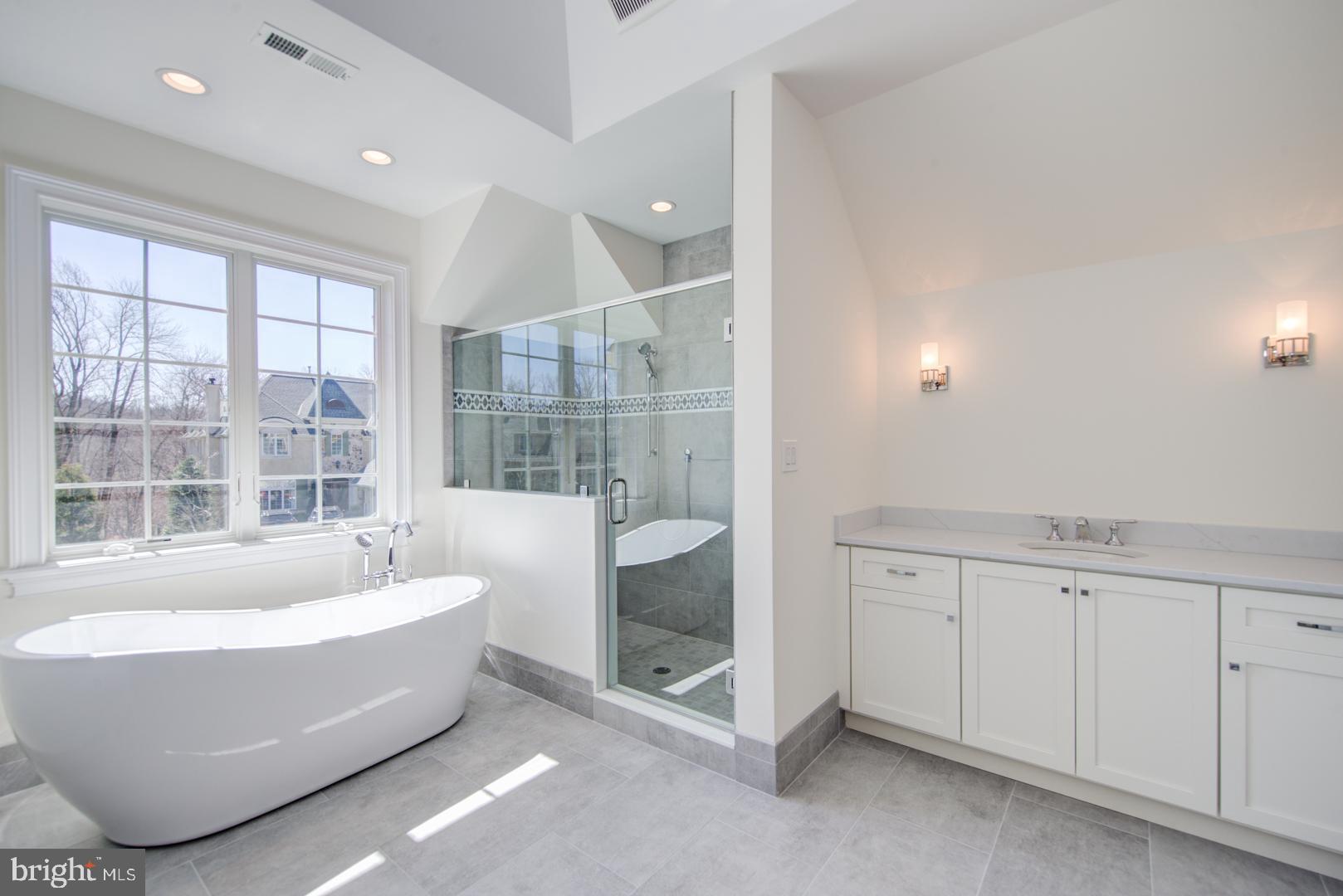 HAVERFORD RESERVE - Residential