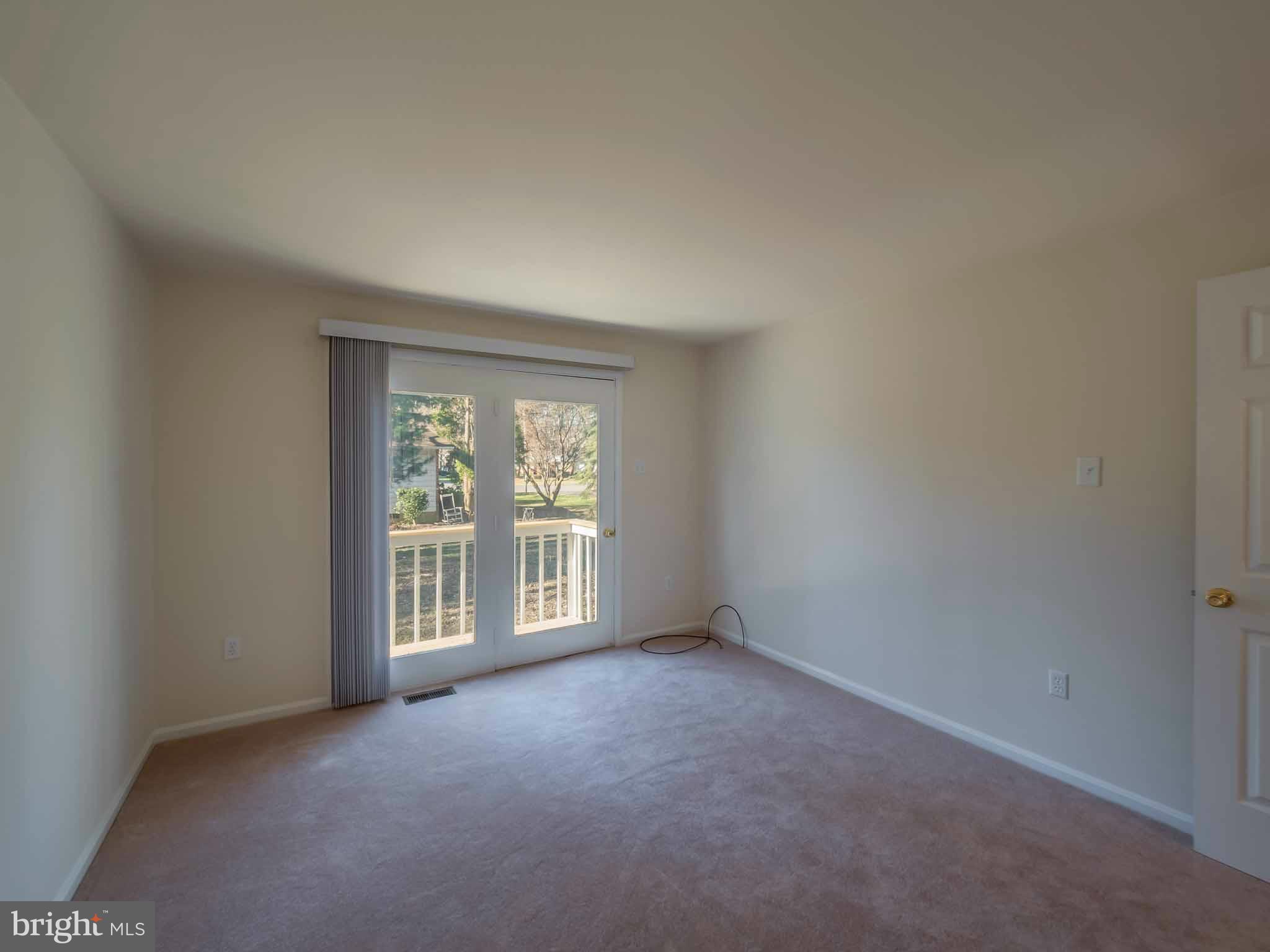 DRUM POINT - Residential