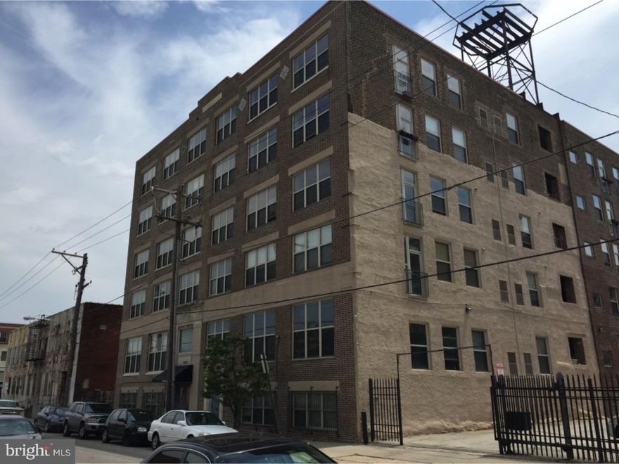 "Buttonwood Lofts" is located in the heart of Philly's ever-expanding Loft District! Unit 302 is a spacious, freshly painted, one bedroom with hardwood floors, high ceilings, exposed brick, exposed beams, and track lighting throughout with PARKING! 2 huge, bright, and sunny windows with a juliet balcony flood this unit with natural light. The contemporary kitchen has granite countertops, stainless appliances, and a stainless steel prep table. There is a built in wine rack and lots of cabinet space. The long storage closet with built-ins the length of the entrance hall provides extra storage as well as the additional storage unit in the basement. Newer full sized stack-able washer and dryer and a Jack-and-Jill bathroom. Enter these lovely condos through the secured, gated parking lot that can be accessed via Buttonwood or Hamilton Street. This non-smoking, elevator building is walking distance to Center City and the famous Reading Terminal Market and just steps to great restaurants including The Prohibition Taproom, Cafe Lift, Sazon, and Bufad Pizza just to name a few. Also close to music and arts venues such as Underground Arts, Union Transfer, Electric Factory, and District 9. Designs for Phase One of a new Rail Park to the elevated Viaduct a few blocks away extending south towards Callowhill St. are underway.