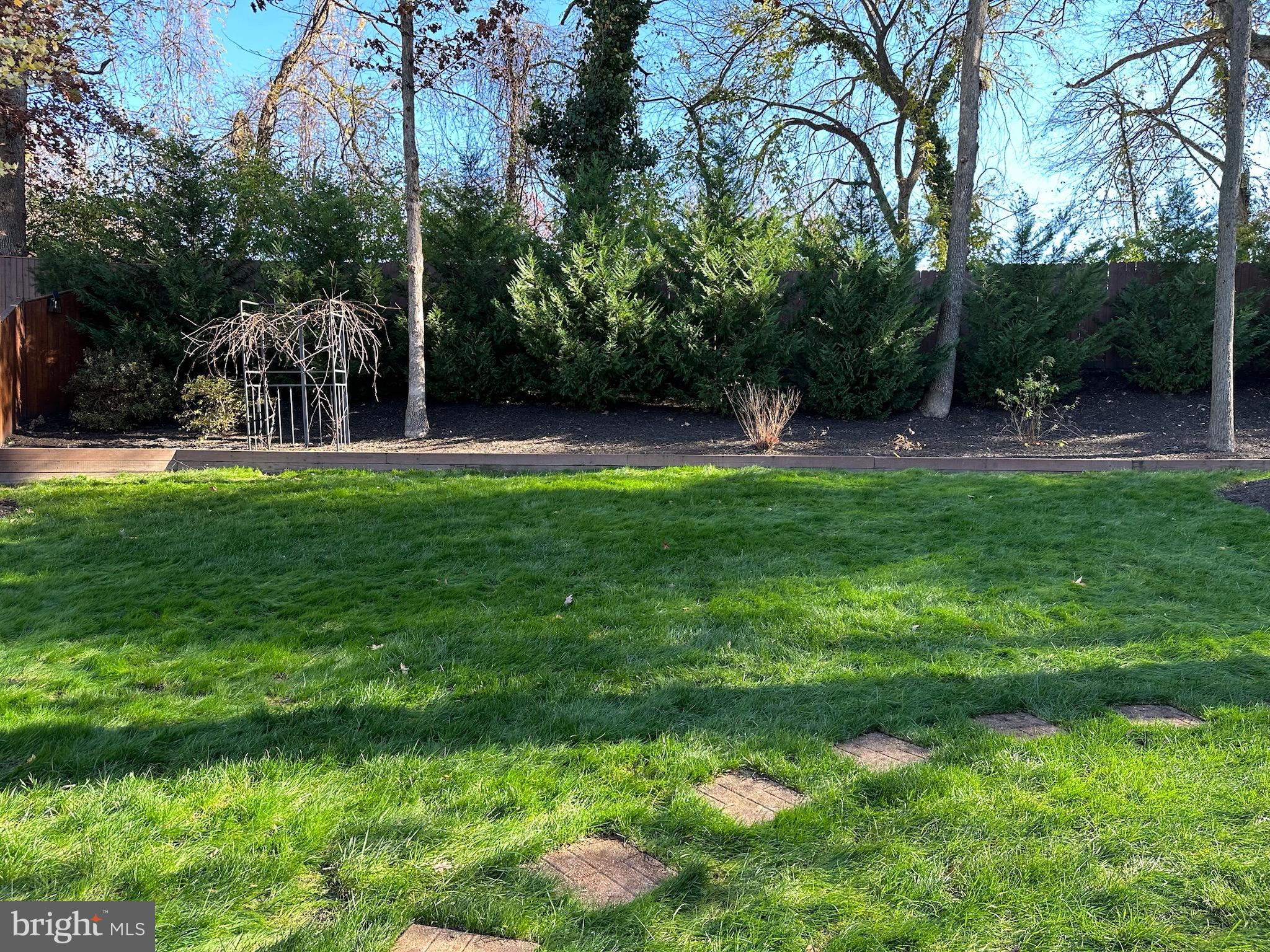 BARKER HILL - Residential Lease