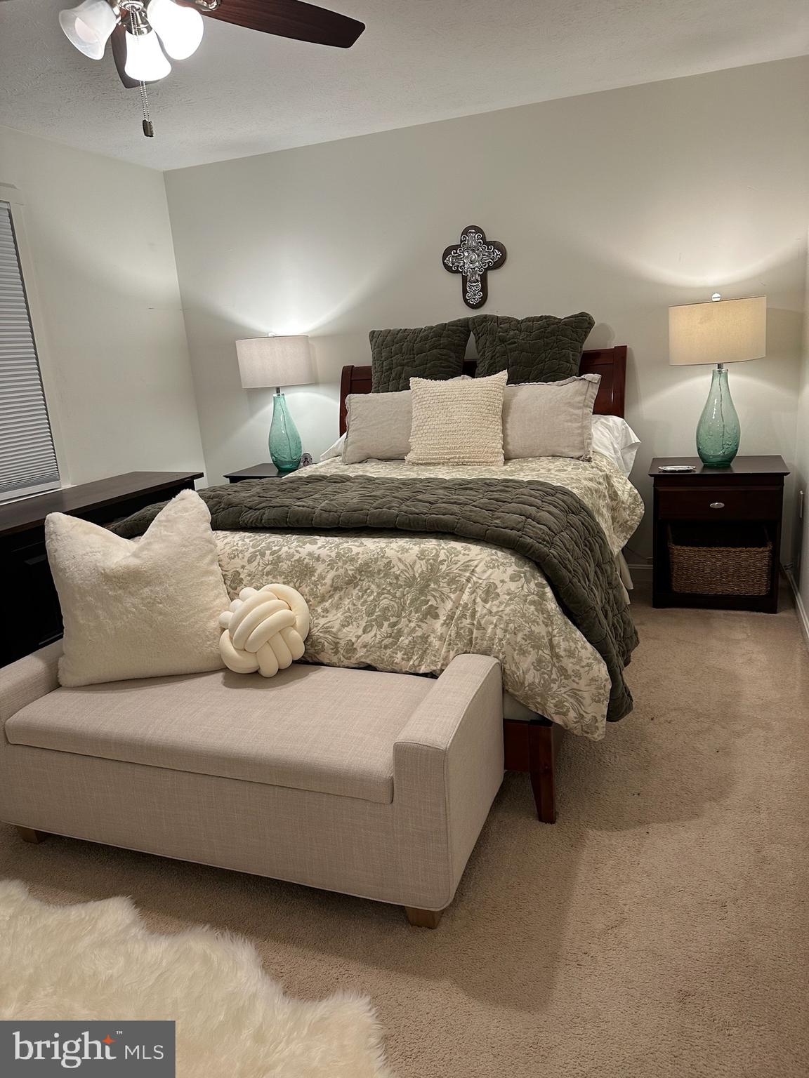 BARKER HILL - Residential Lease