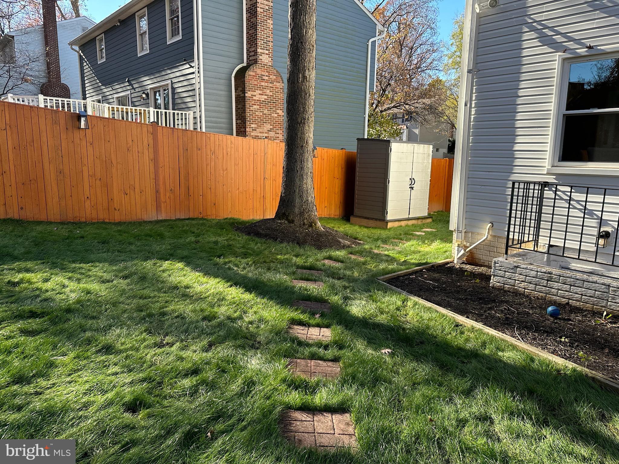 BARKER HILL - Residential Lease