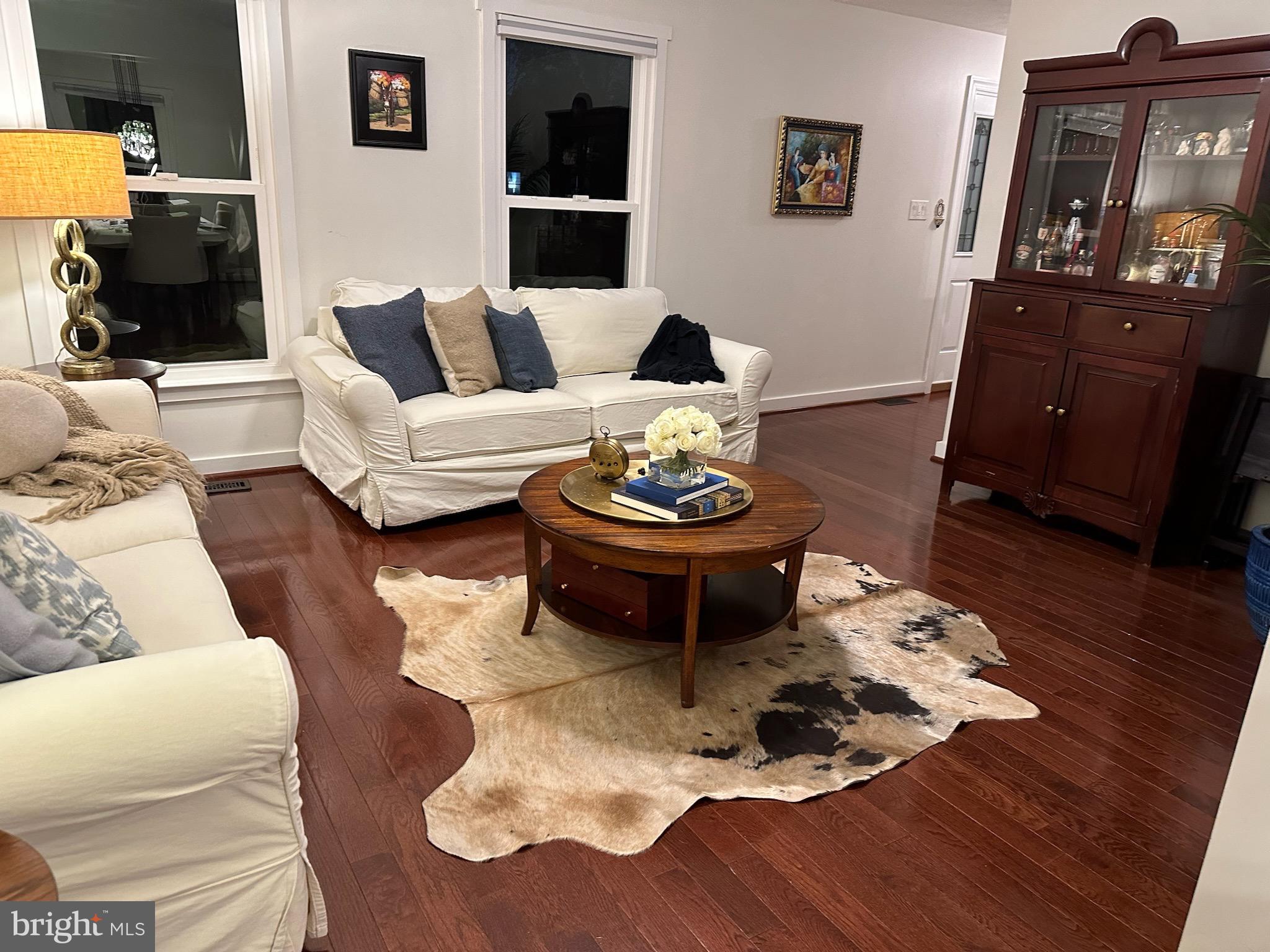 BARKER HILL - Residential Lease