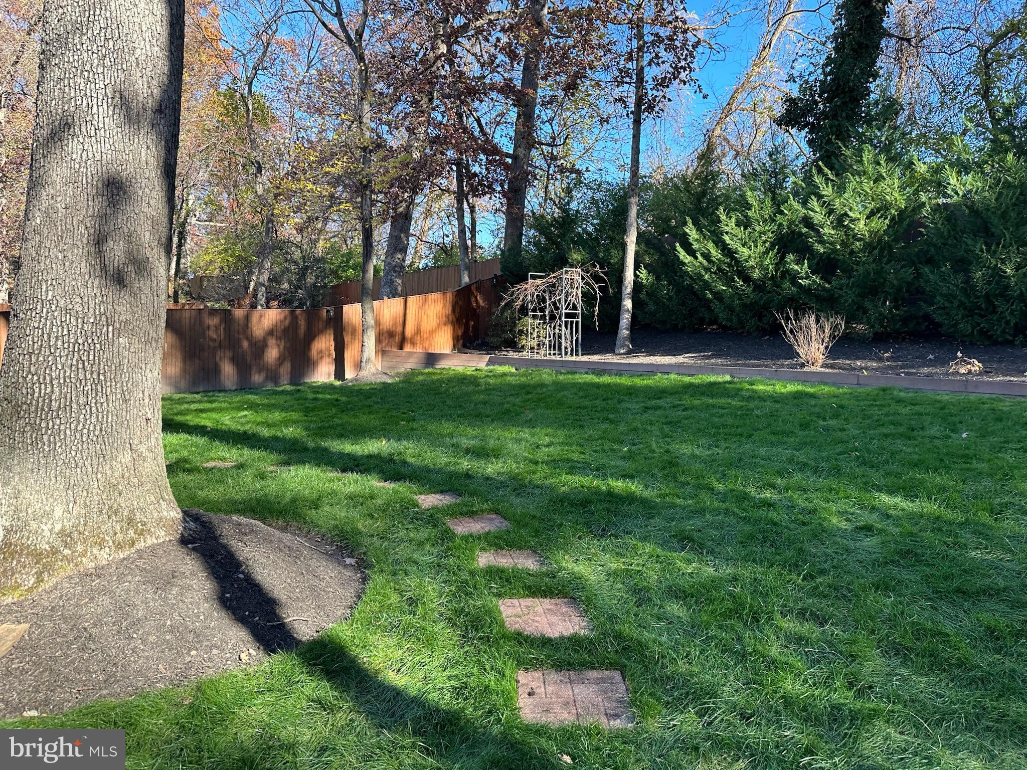 BARKER HILL - Residential Lease