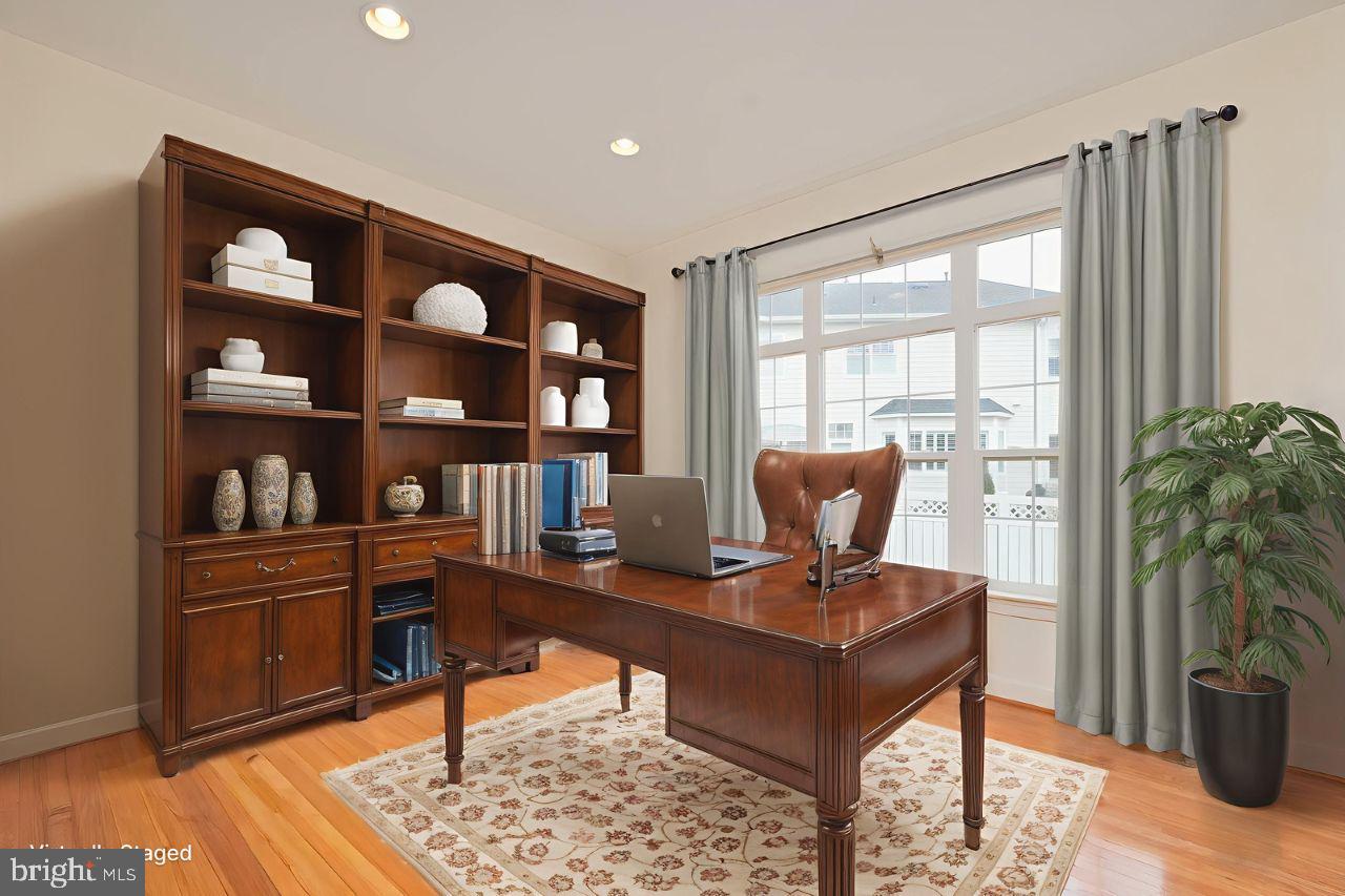 ROSE HILL - Residential