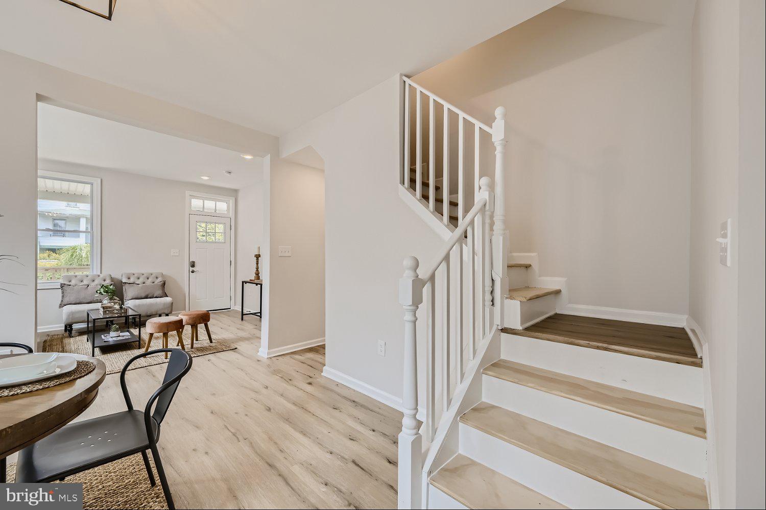 LAURAVILLE HISTORIC DISTRICT - Residential