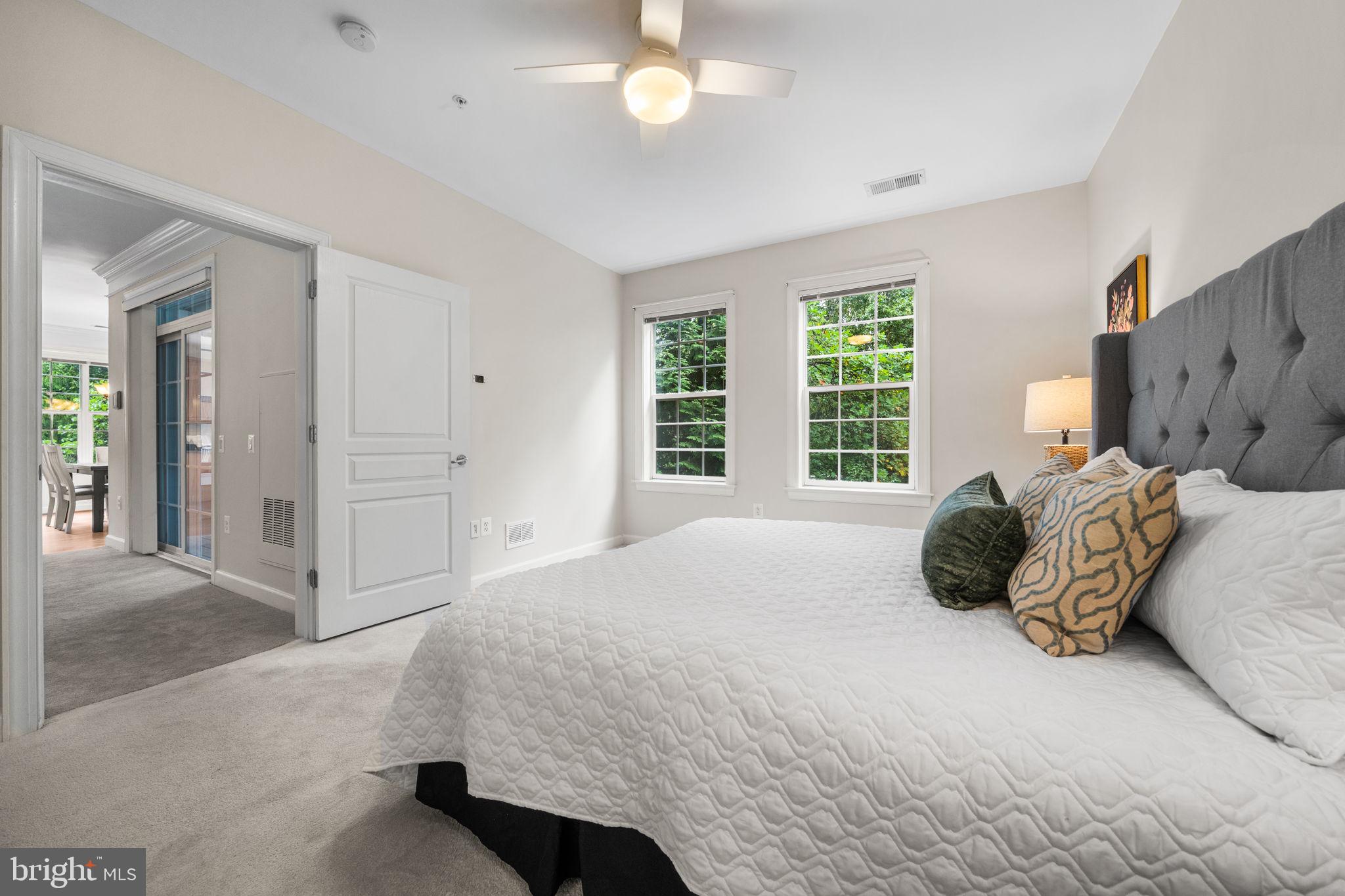 HIDDENBROOK - Residential