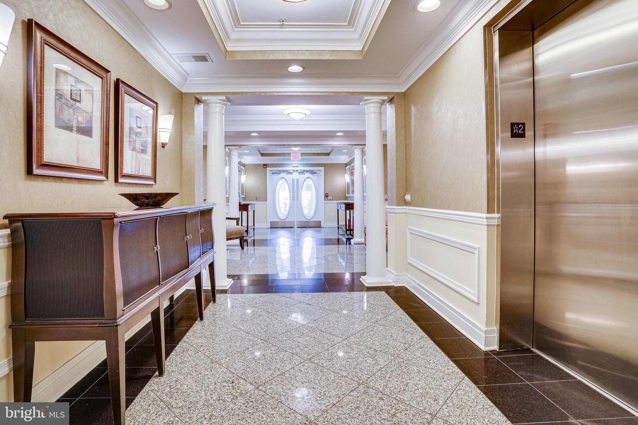 HIDDENBROOK - Residential