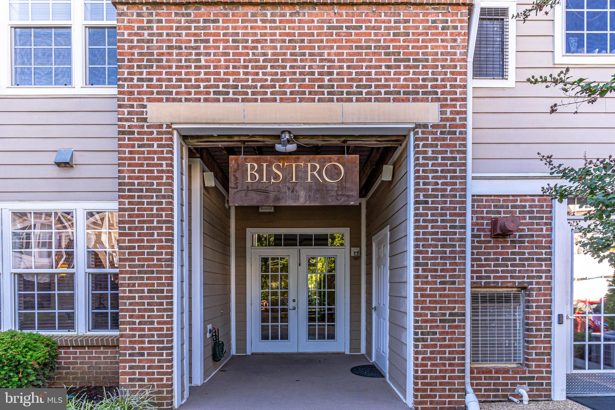 HIDDENBROOK - Residential