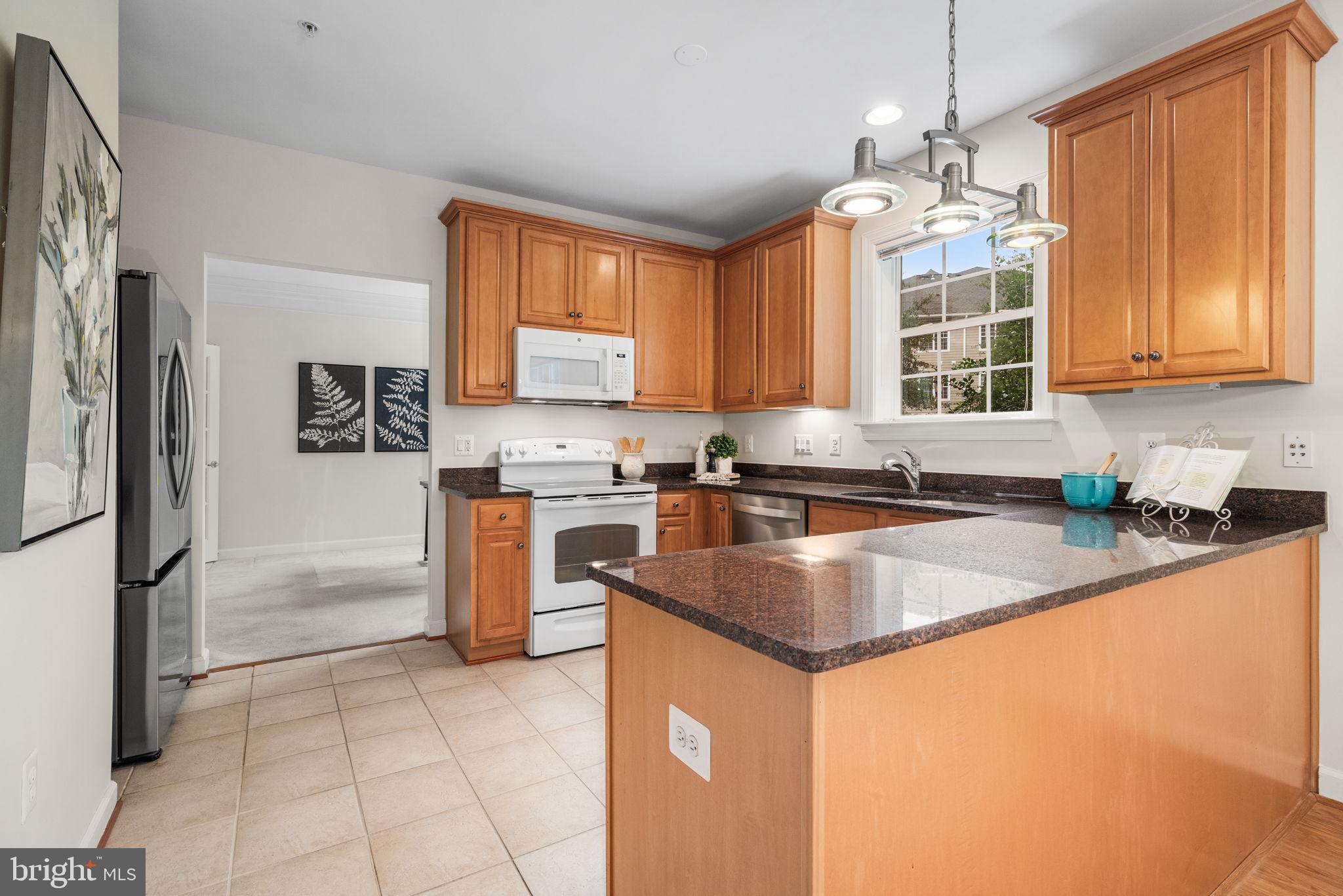 HIDDENBROOK - Residential