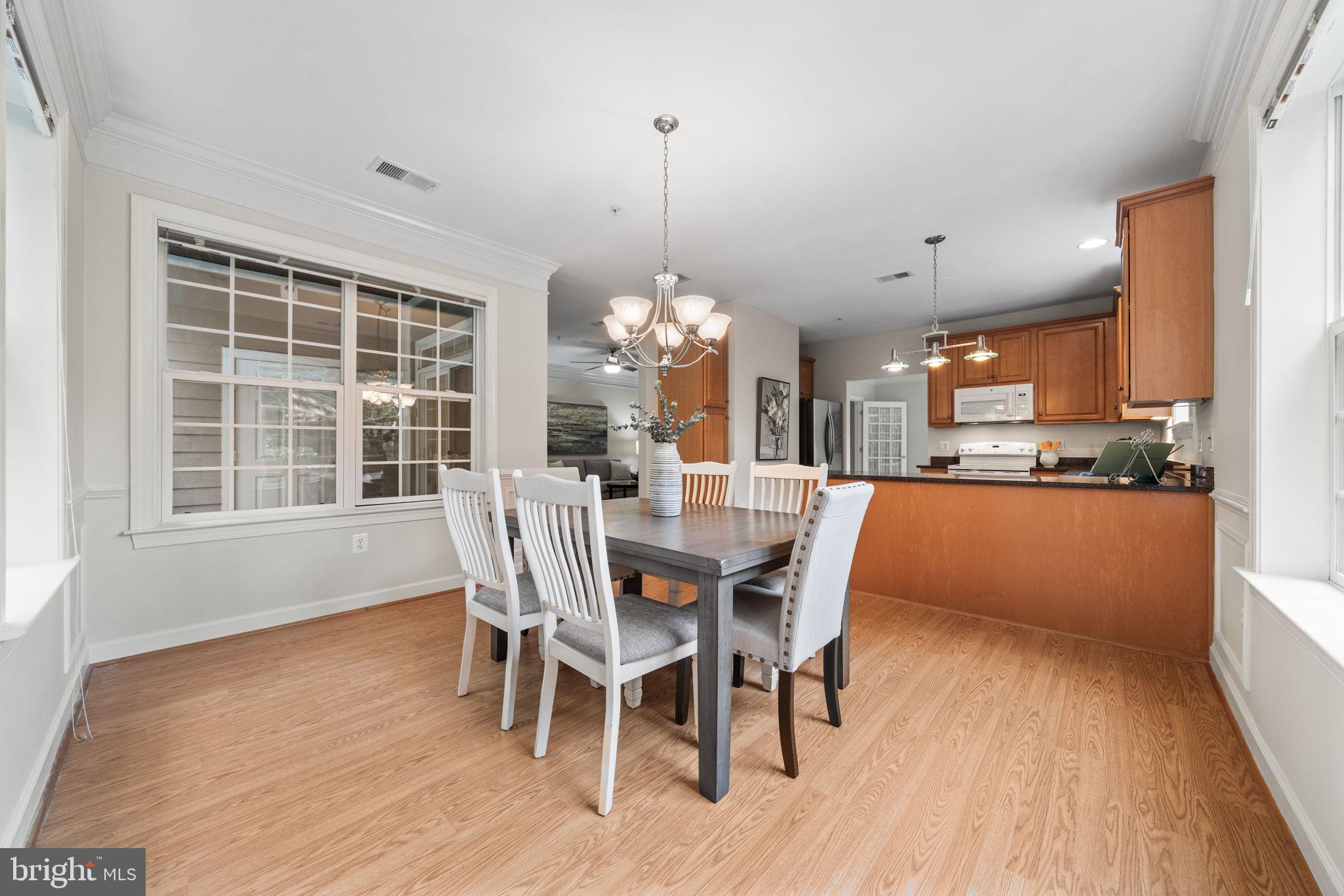 HIDDENBROOK - Residential