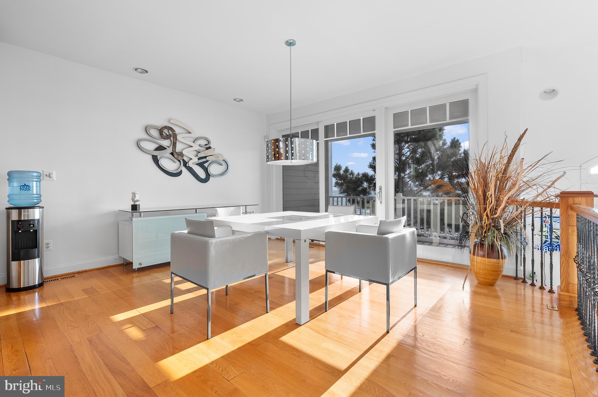 NARROWS POINTE - Residential