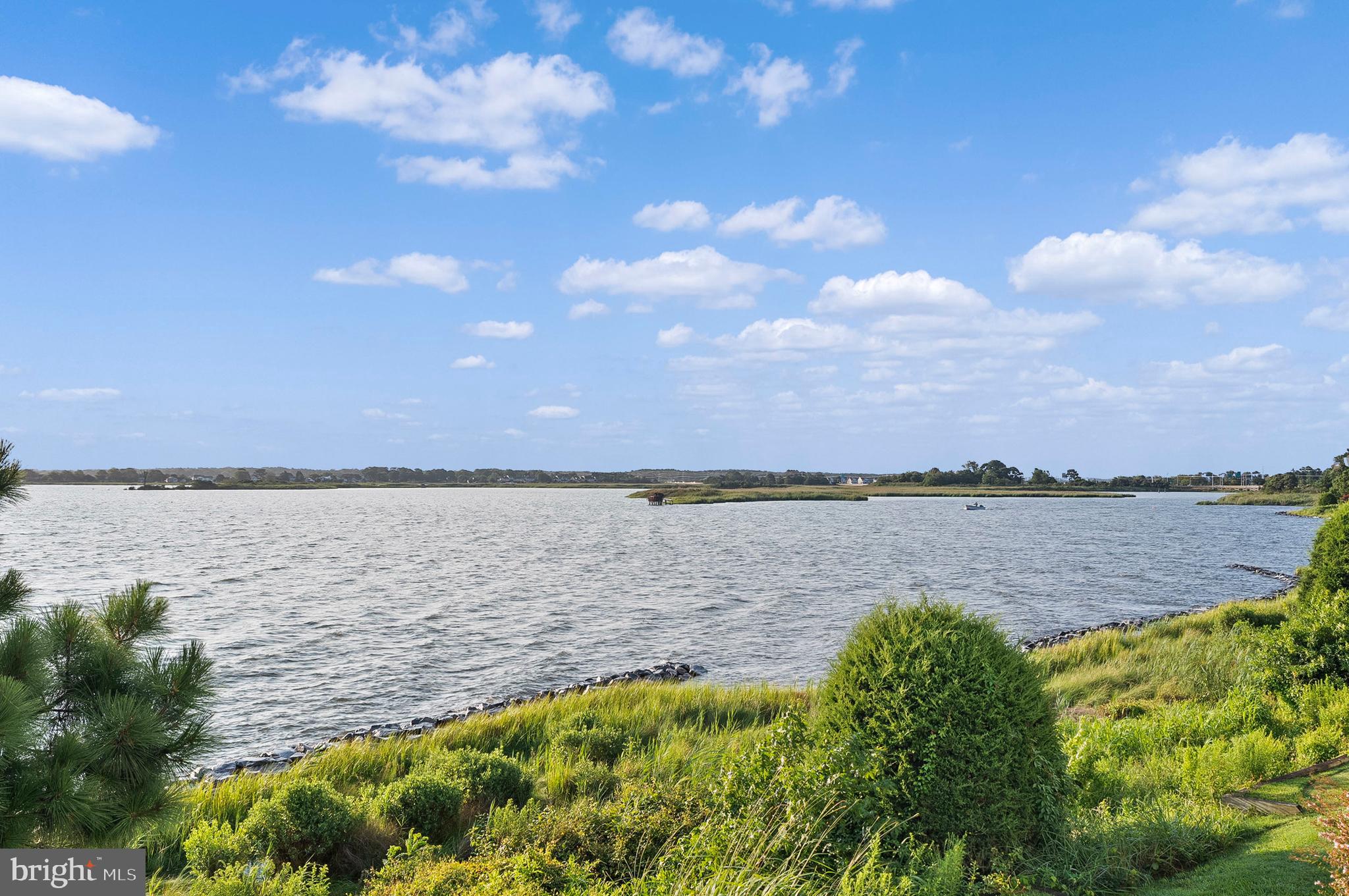 NARROWS POINTE - Residential
