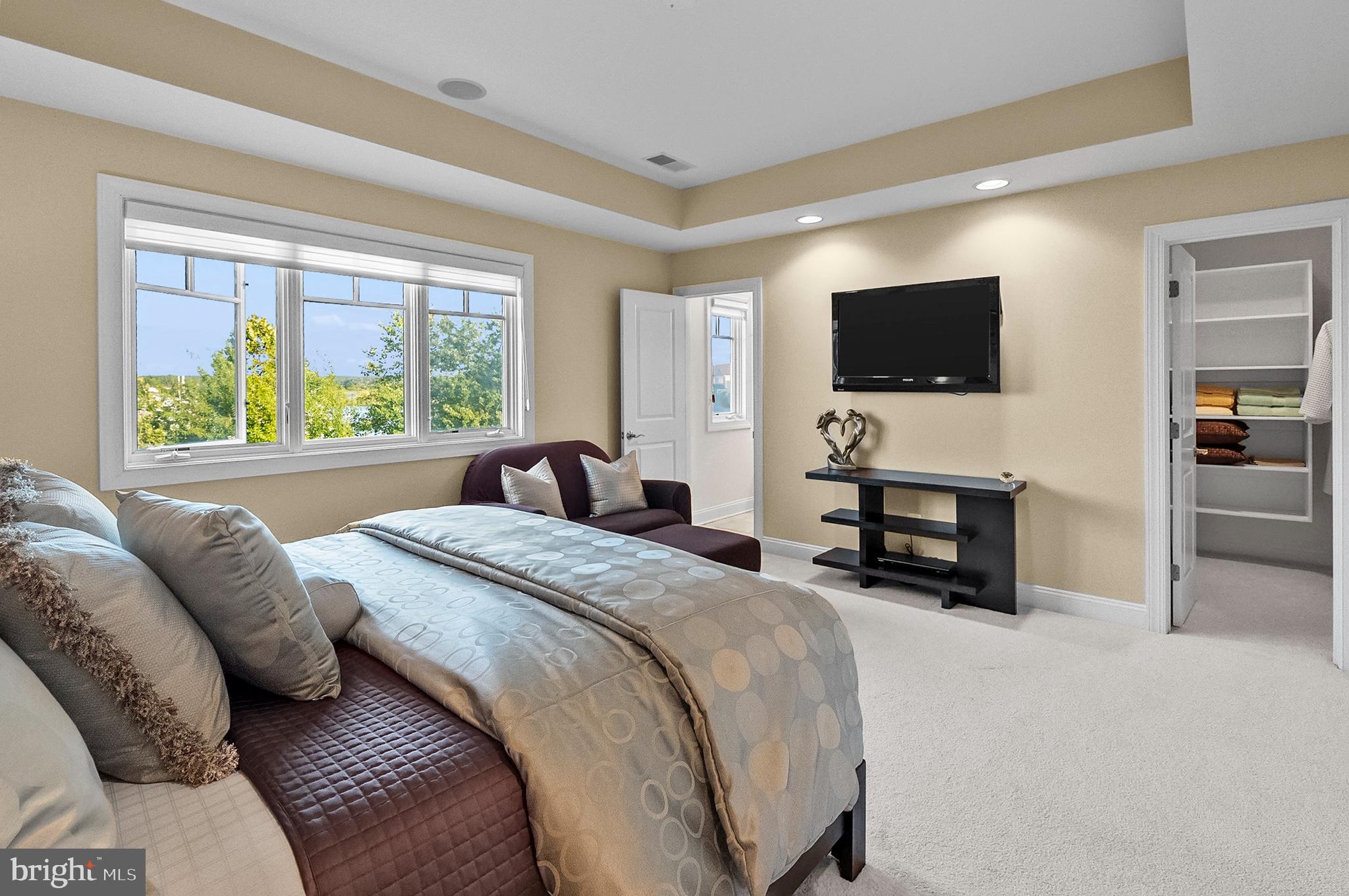 NARROWS POINTE - Residential