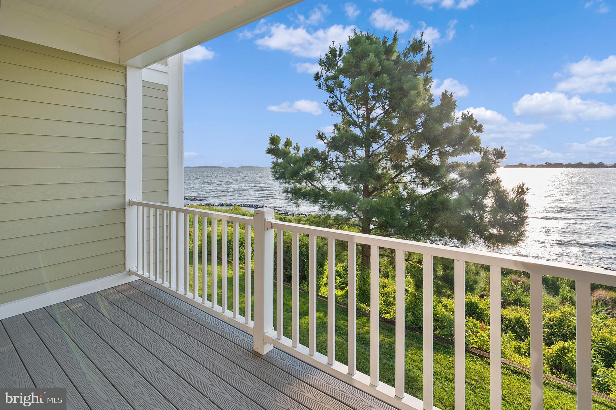 NARROWS POINTE - Residential