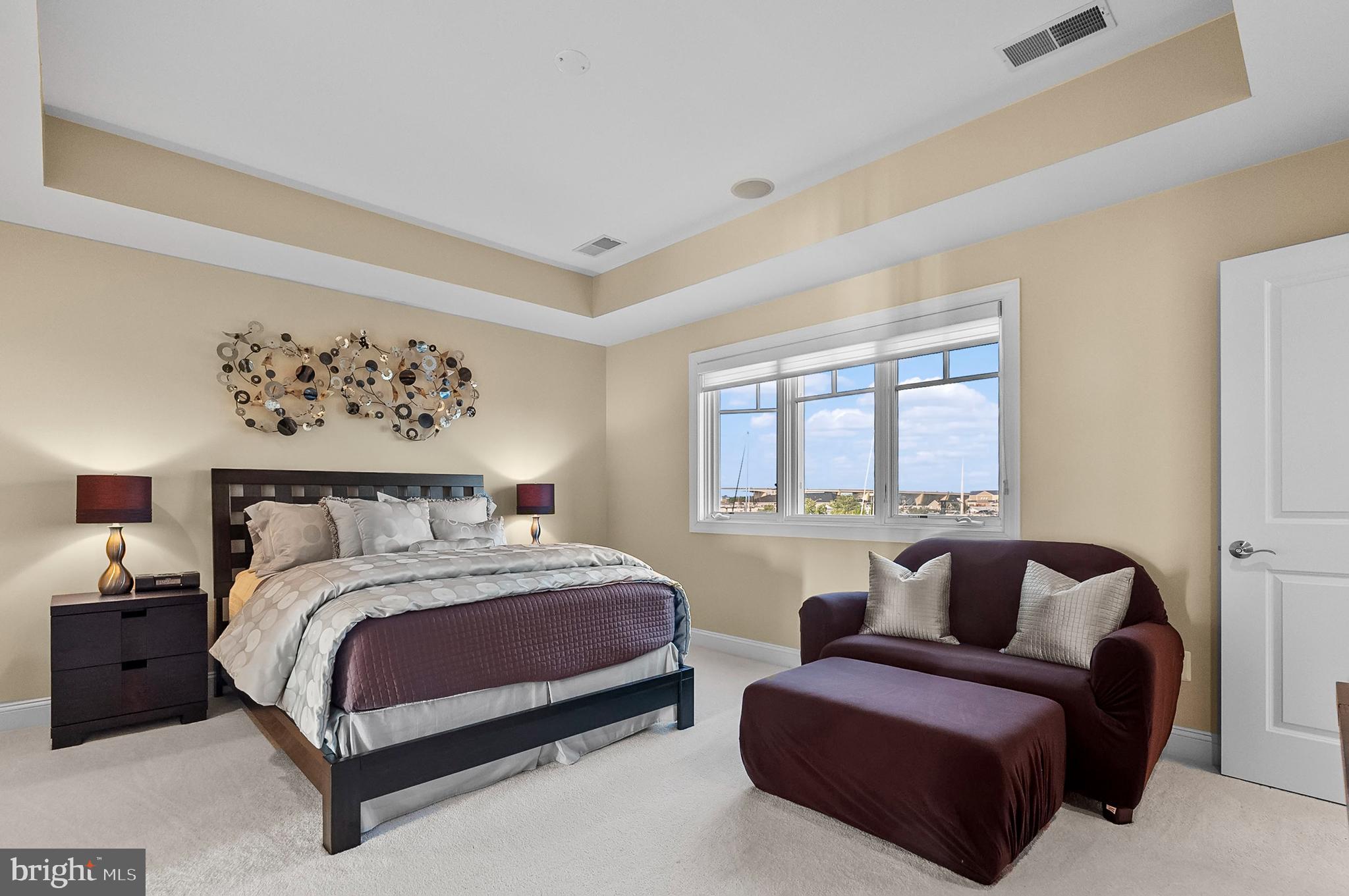 NARROWS POINTE - Residential