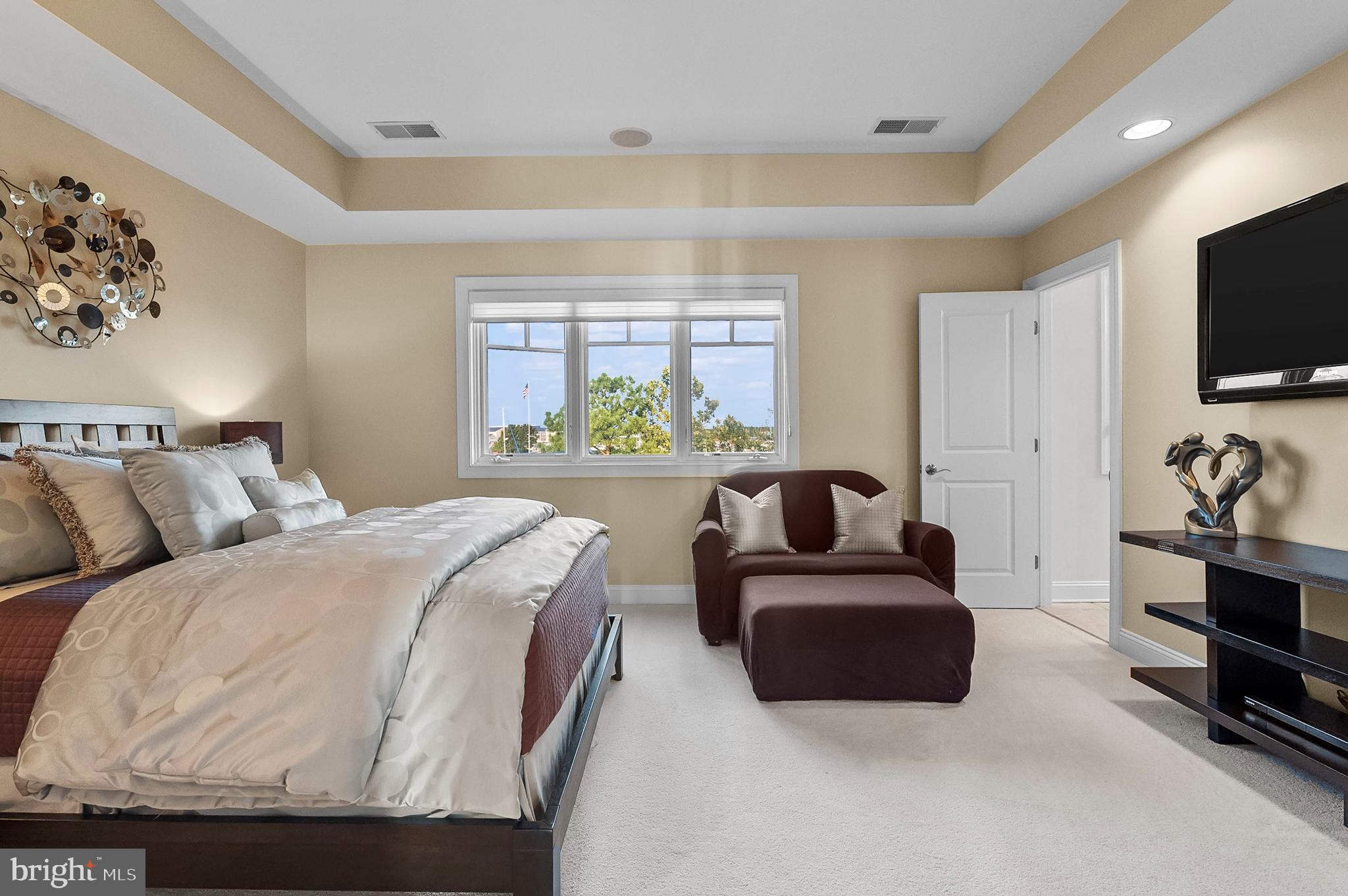 NARROWS POINTE - Residential