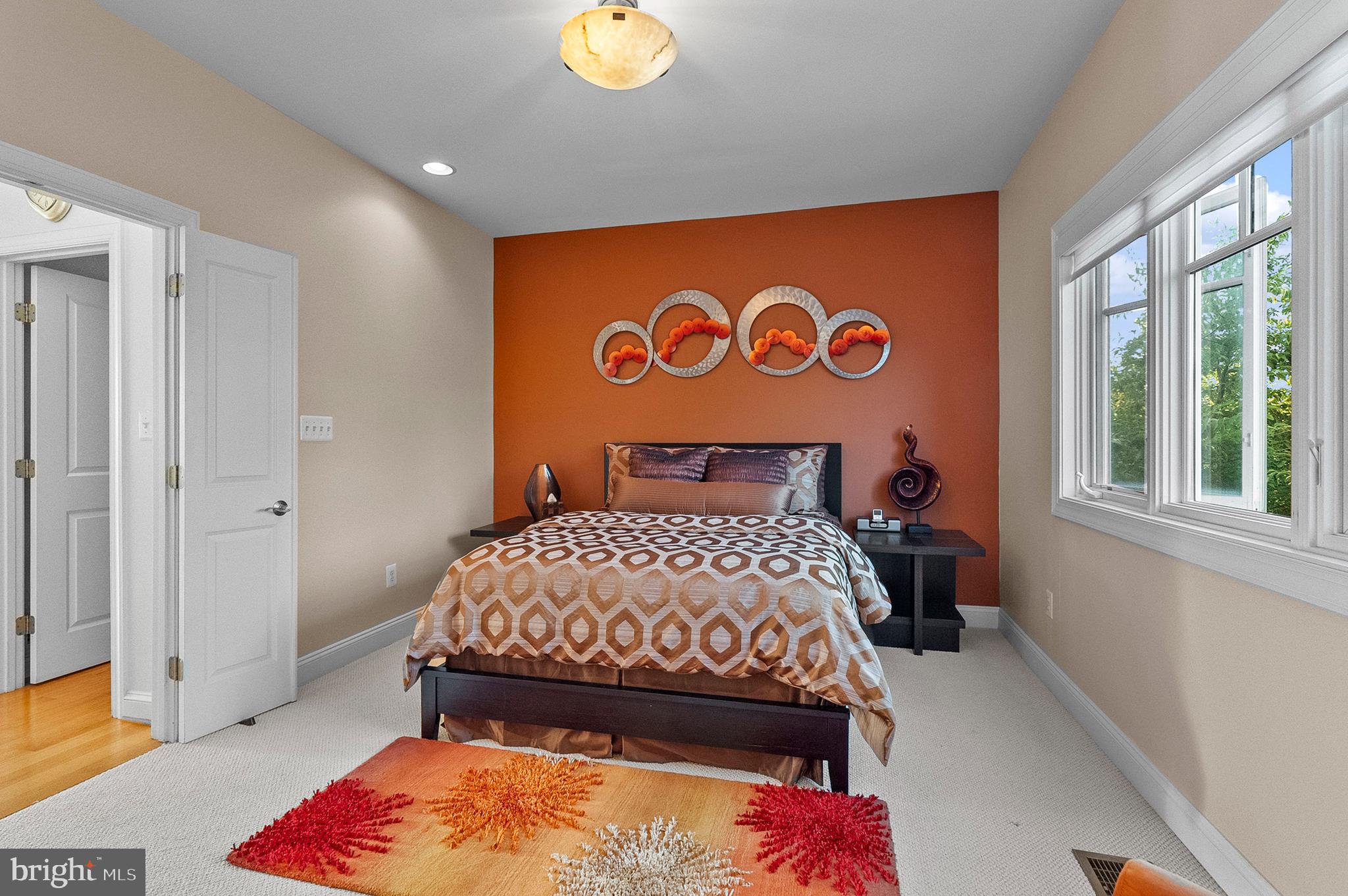 NARROWS POINTE - Residential