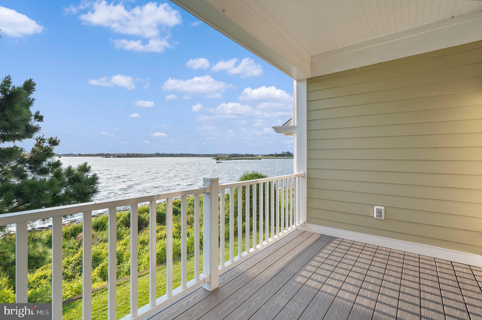 NARROWS POINTE - Residential