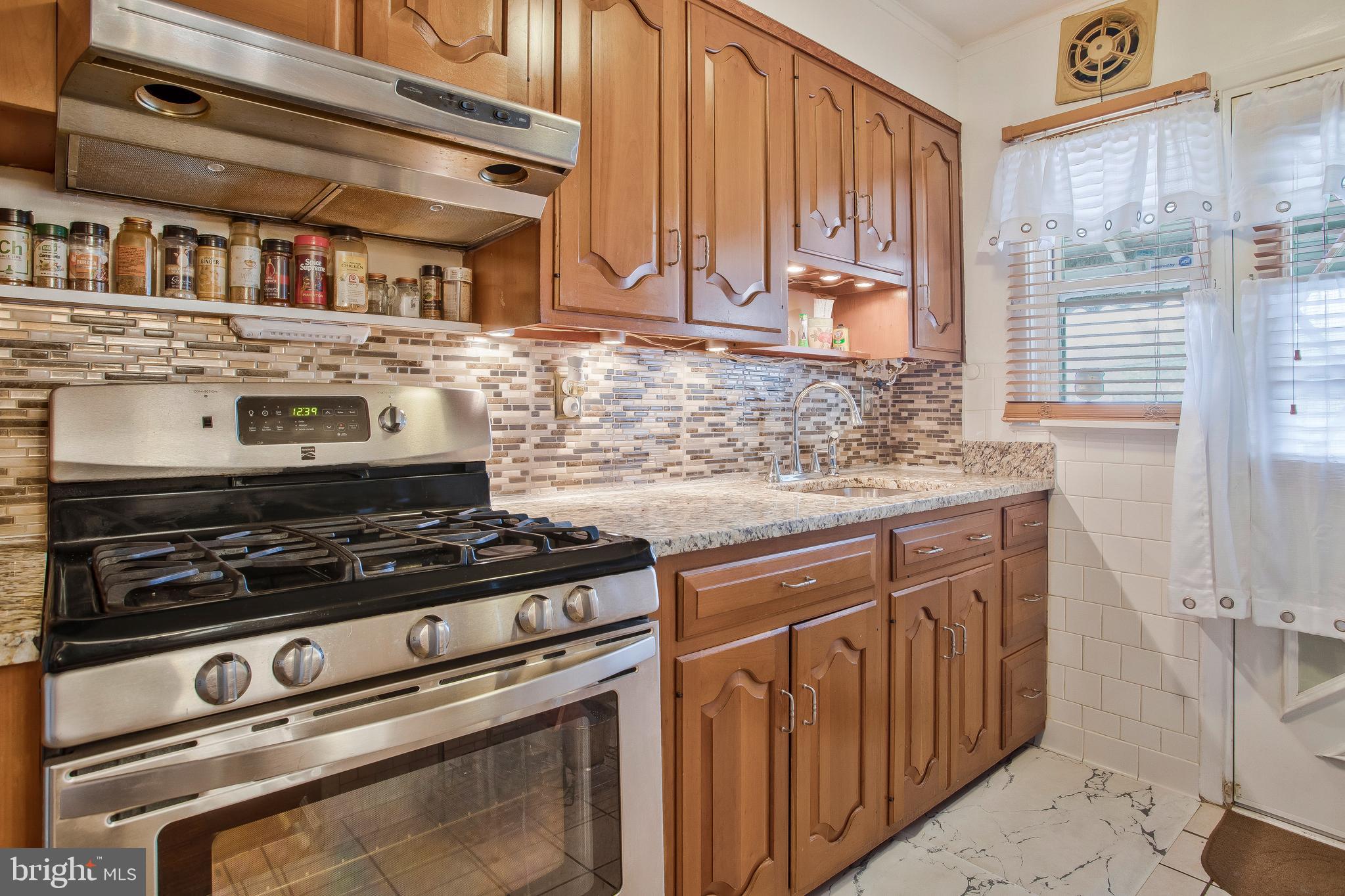 FRIENDSHIP GARDENS - Residential