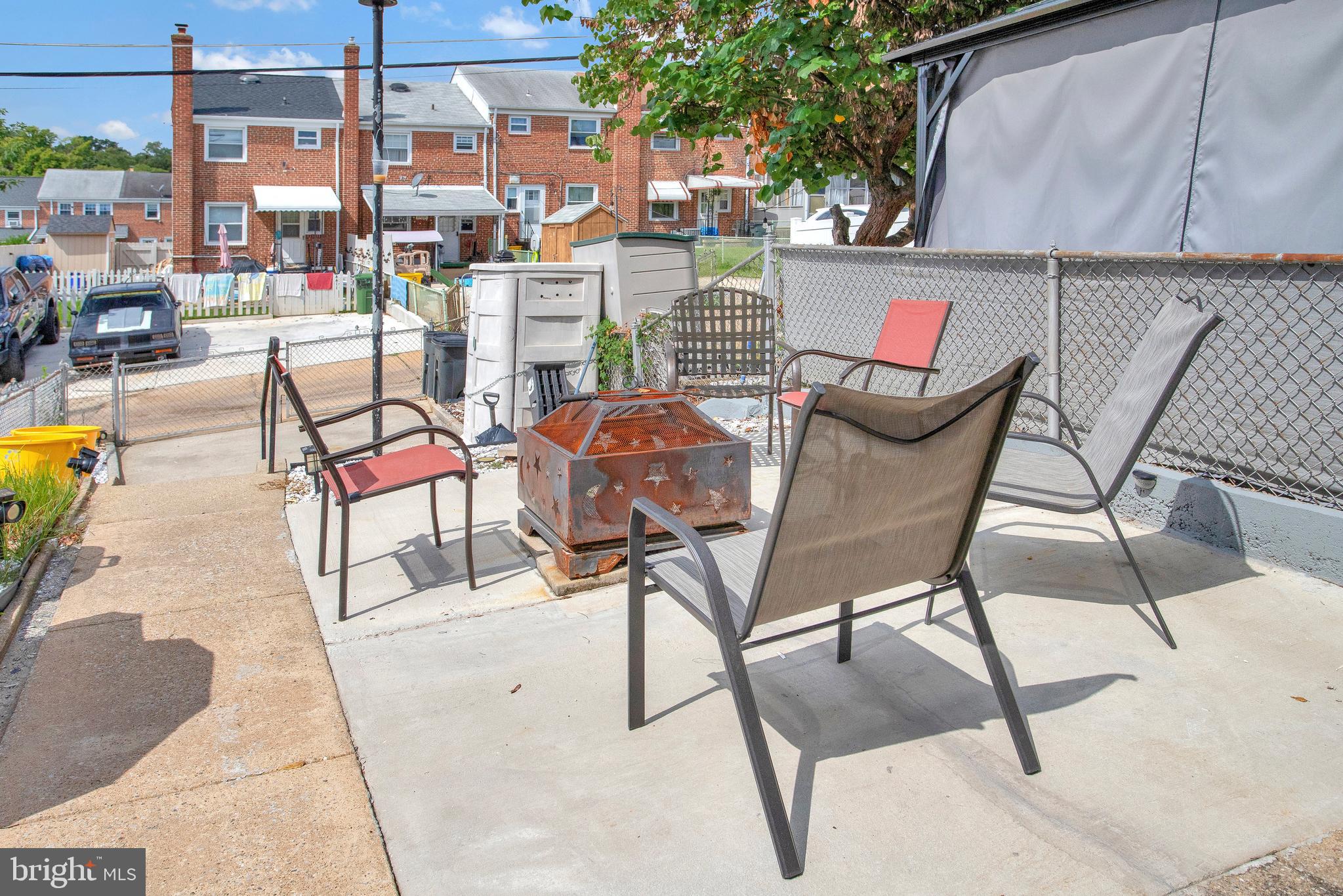 FRIENDSHIP GARDENS - Residential