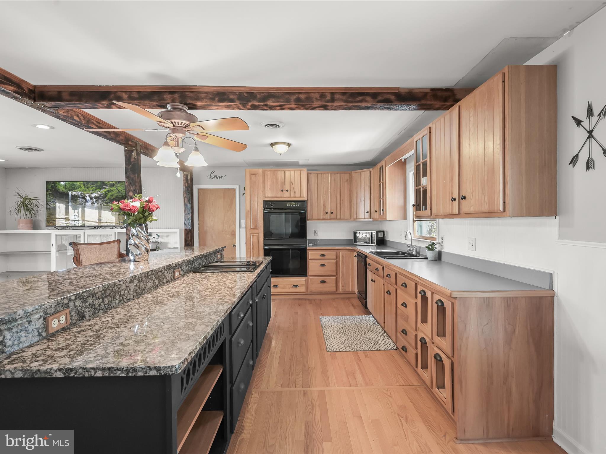 MYERSVILLE - Residential