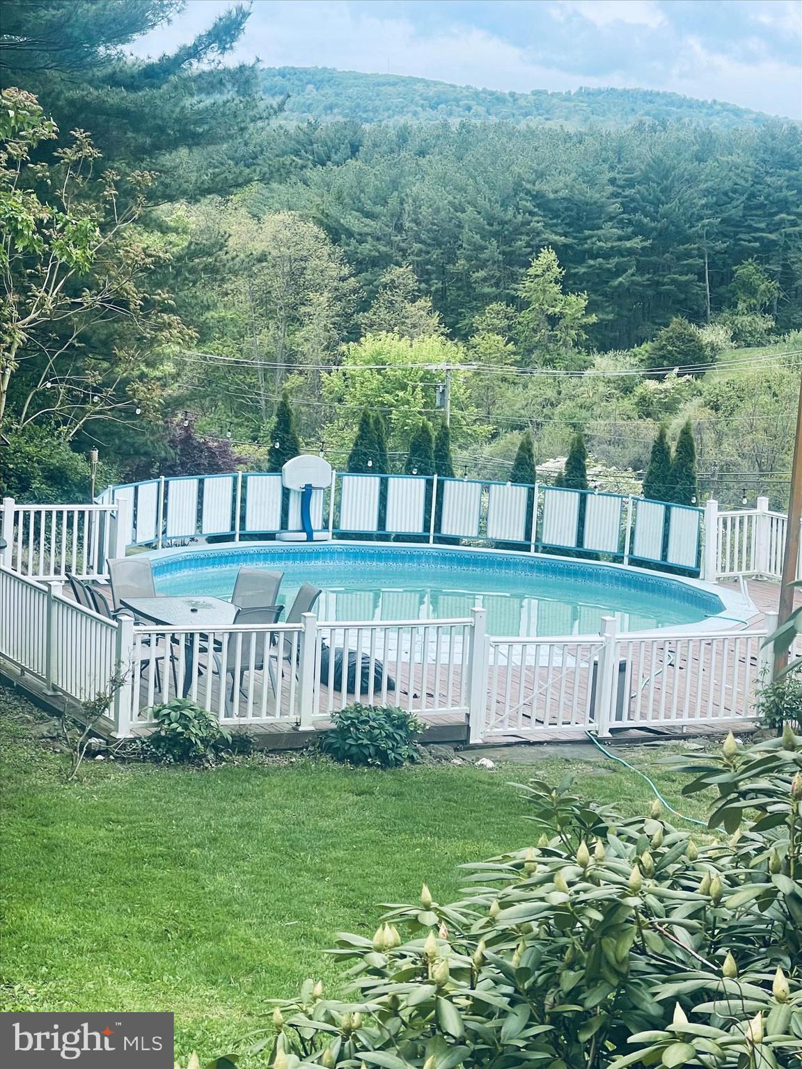 MYERSVILLE - Residential