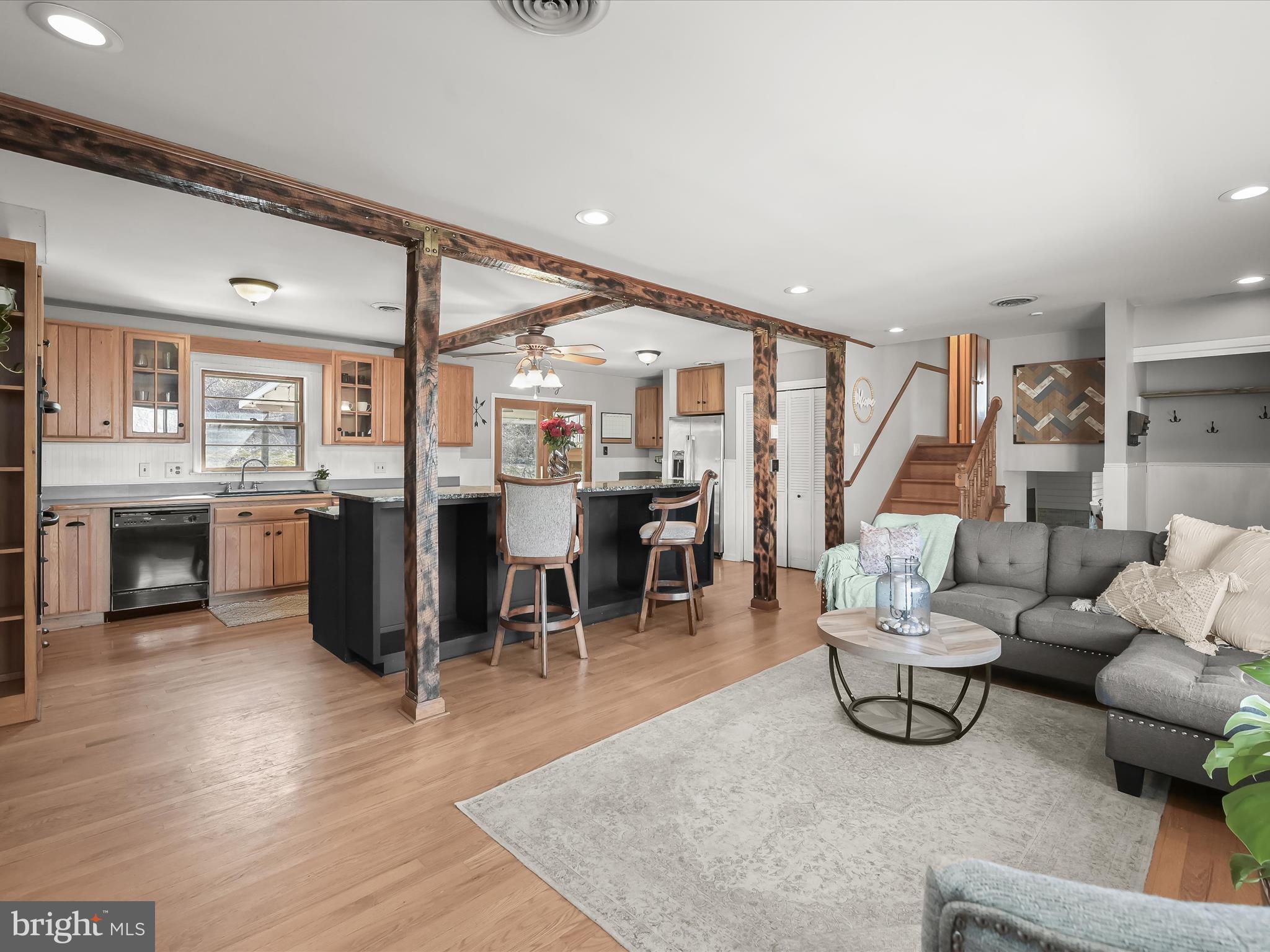 MYERSVILLE - Residential