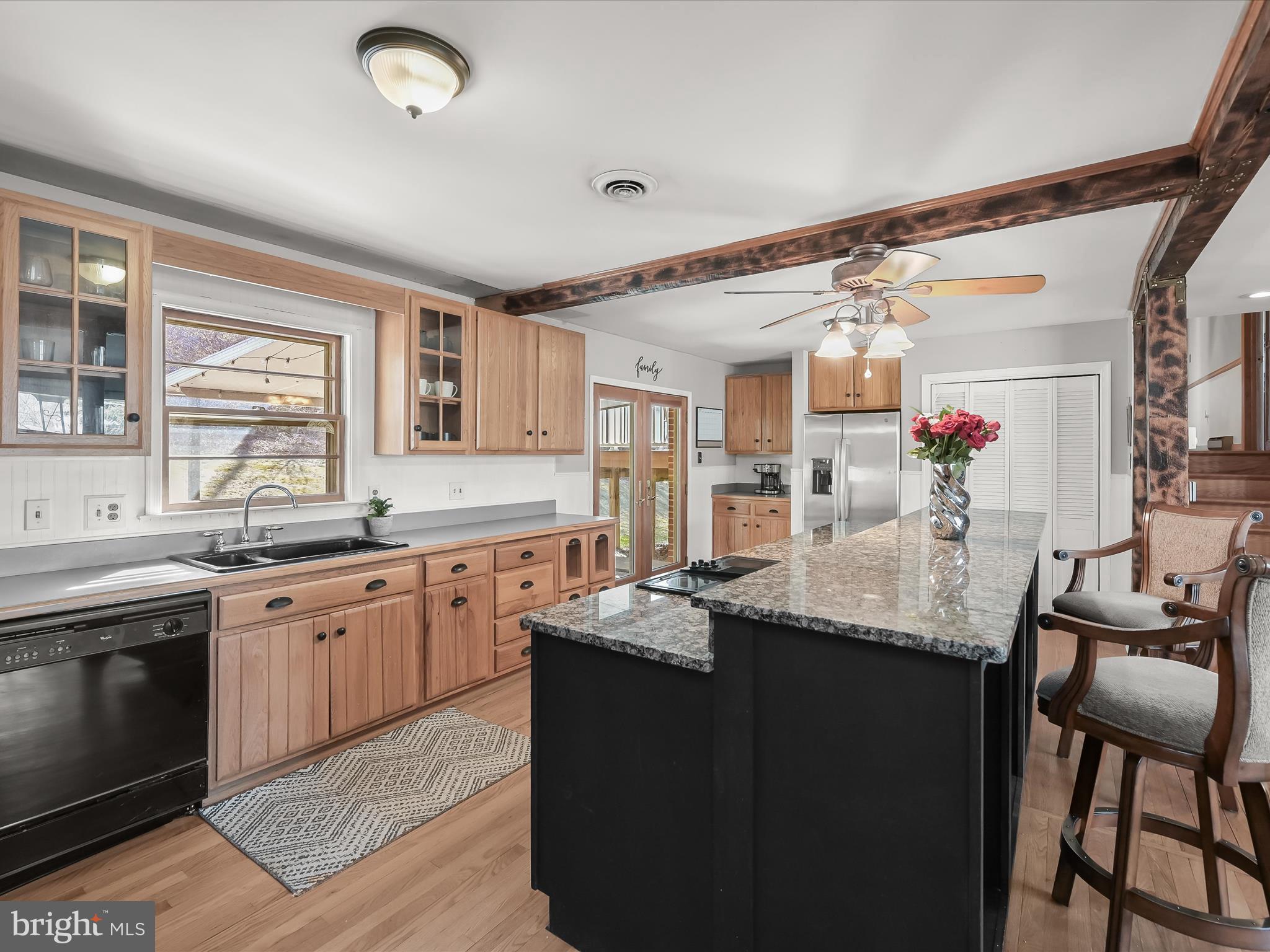 MYERSVILLE - Residential