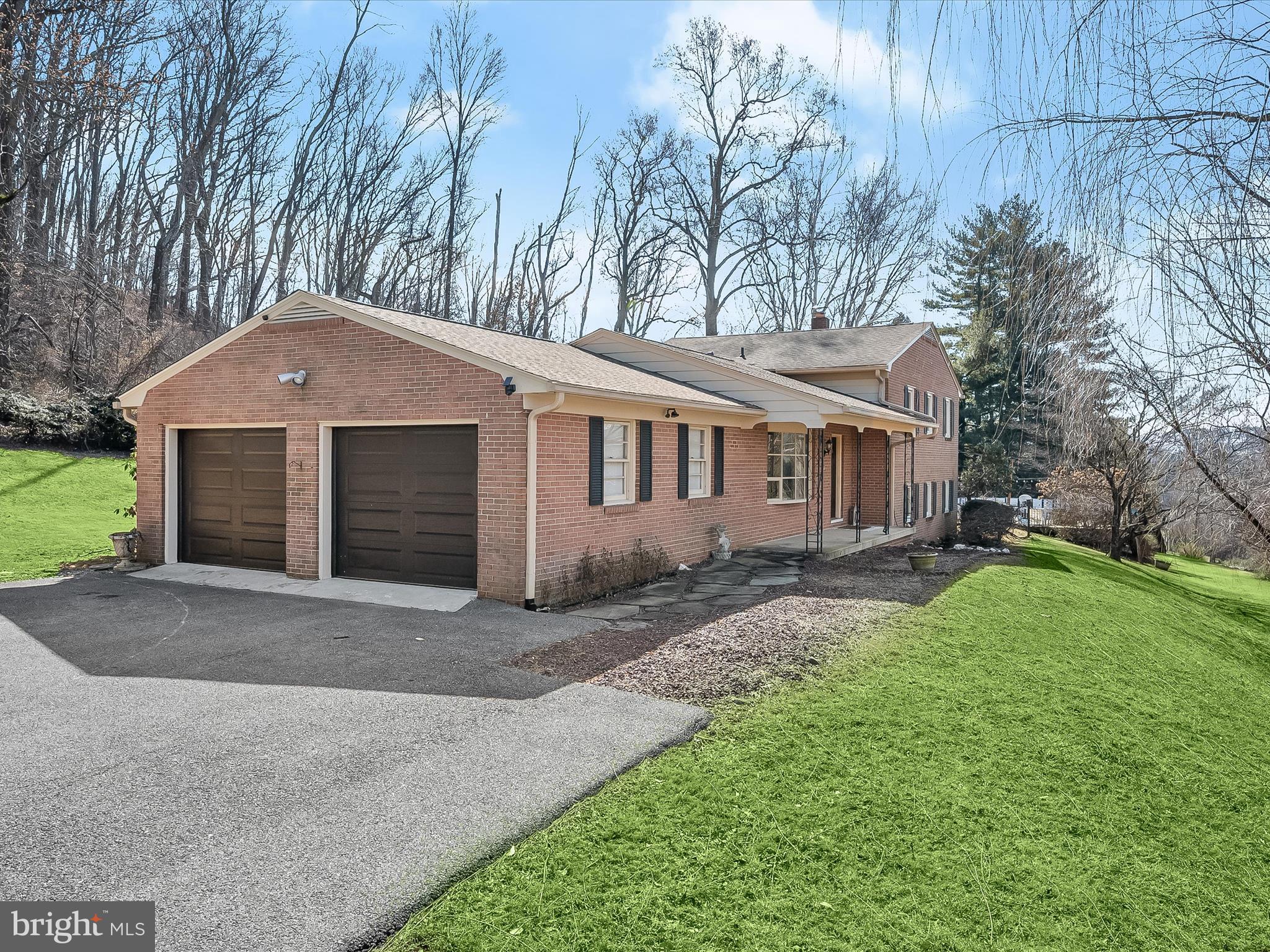 MYERSVILLE - Residential