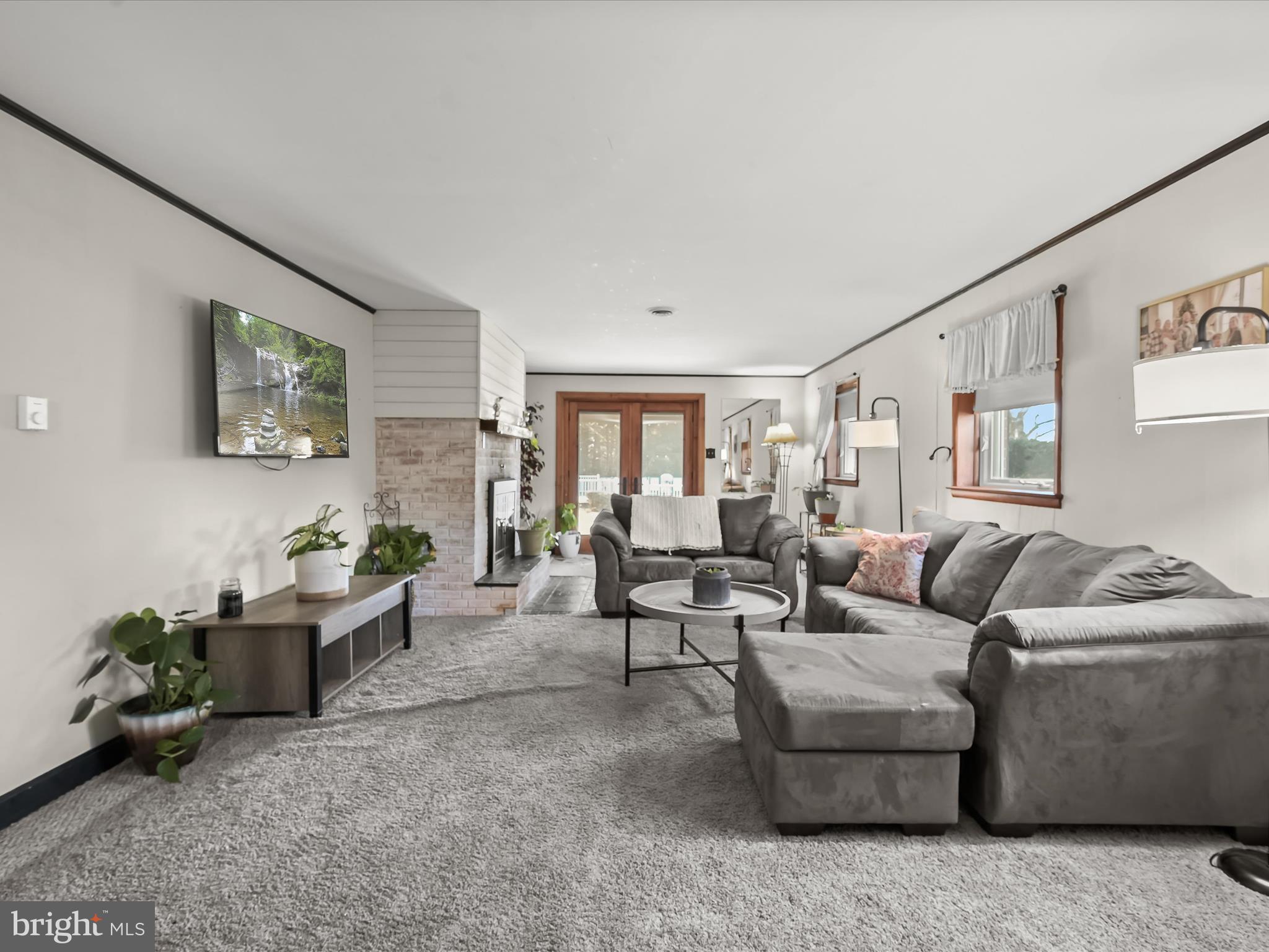 MYERSVILLE - Residential