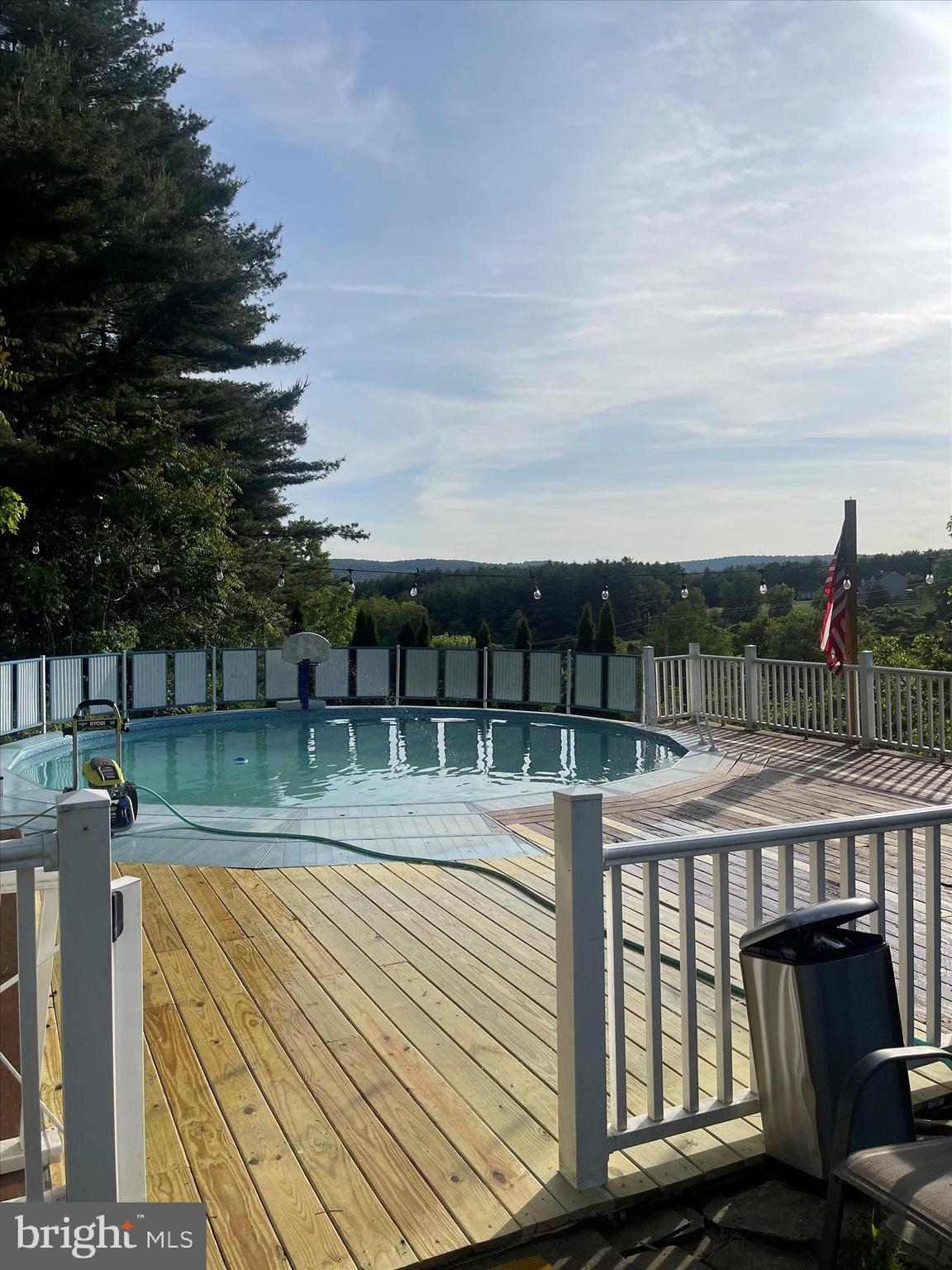 MYERSVILLE - Residential