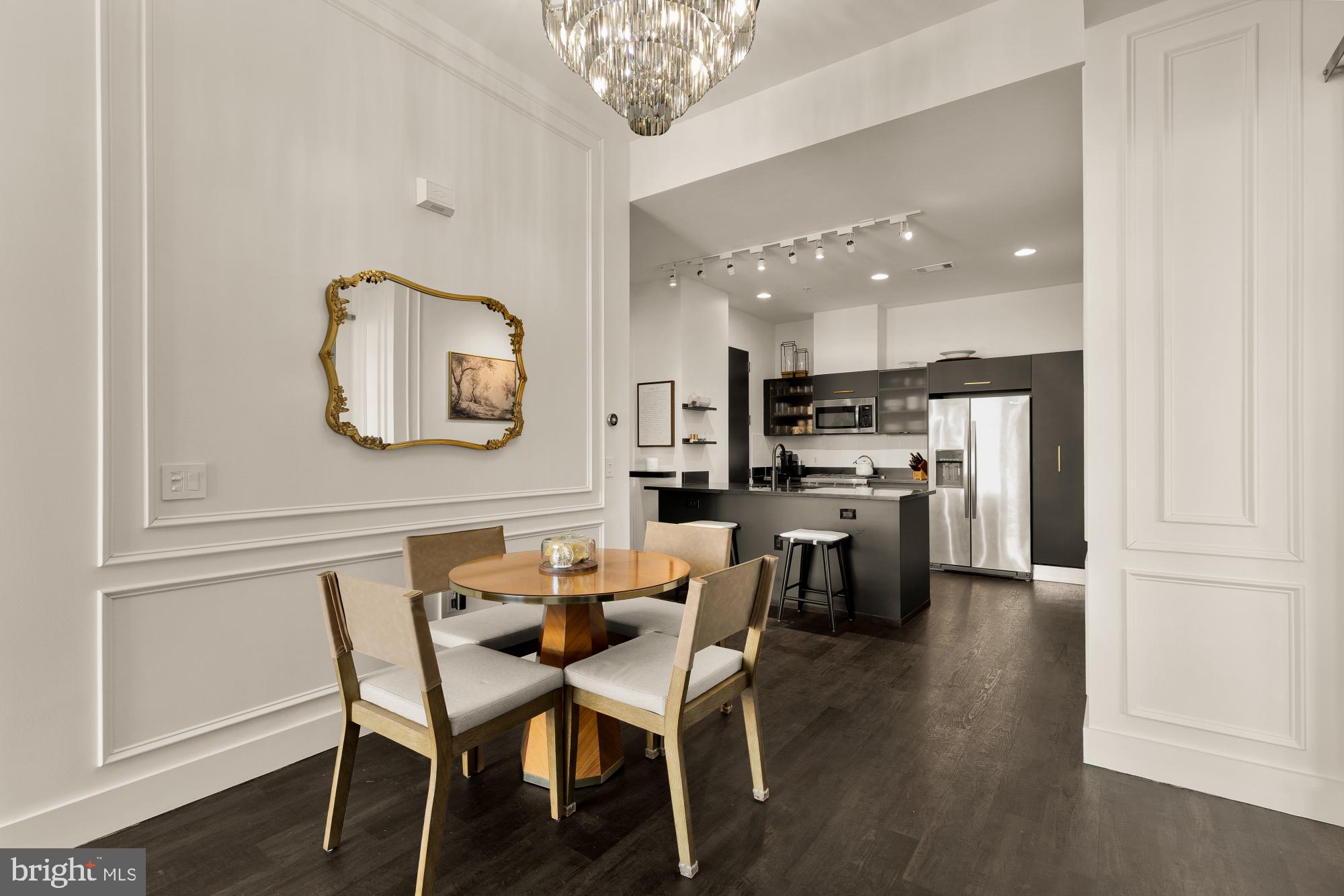 MIDTOWN AT RESTON TOWN CENTER - Residential