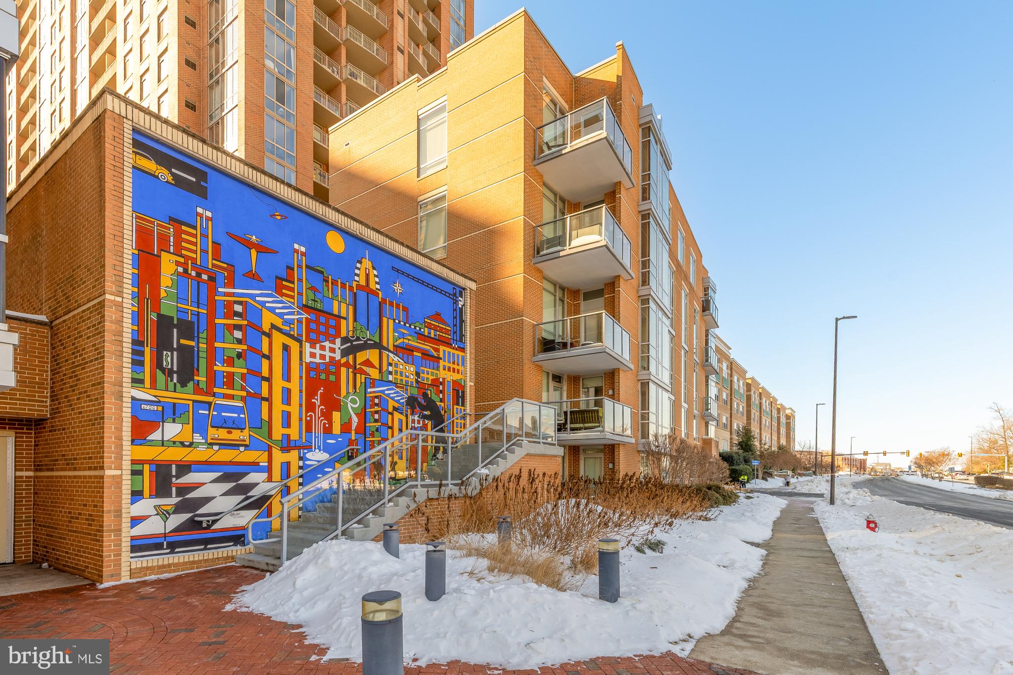 MIDTOWN AT RESTON TOWN CENTER - Residential