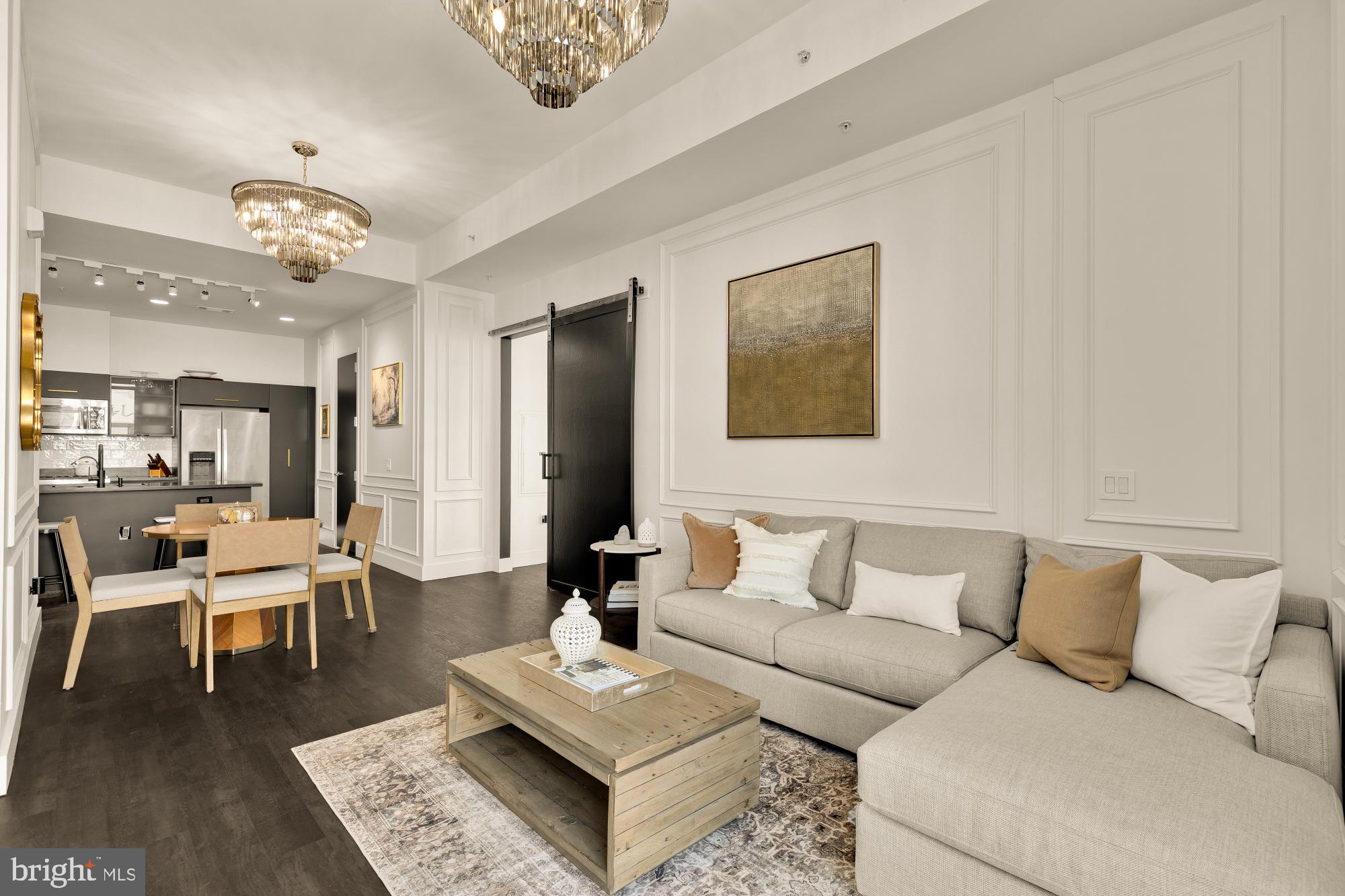 MIDTOWN AT RESTON TOWN CENTER - Residential