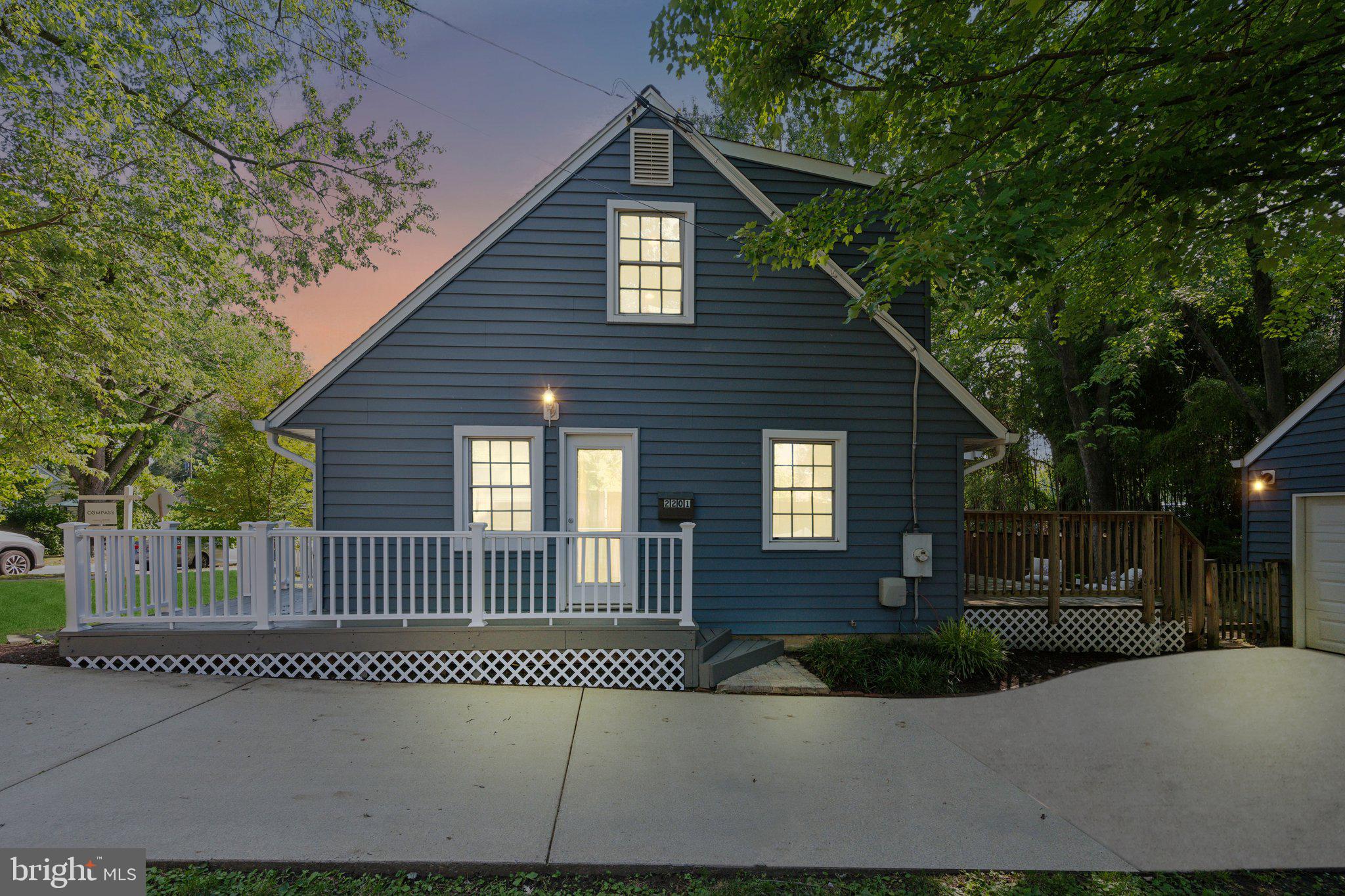 NORTH WOODSIDE - Residential