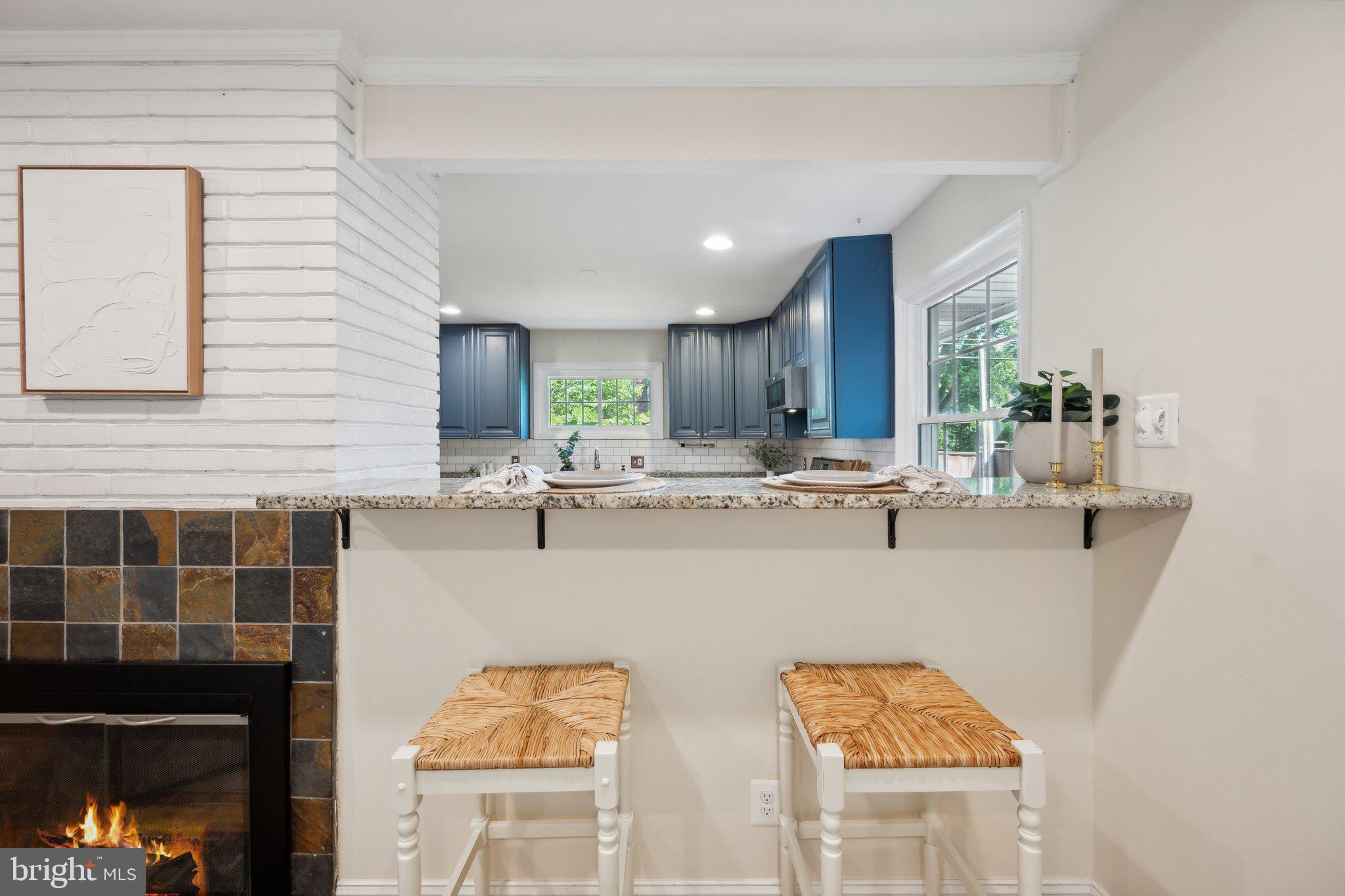 NORTH WOODSIDE - Residential