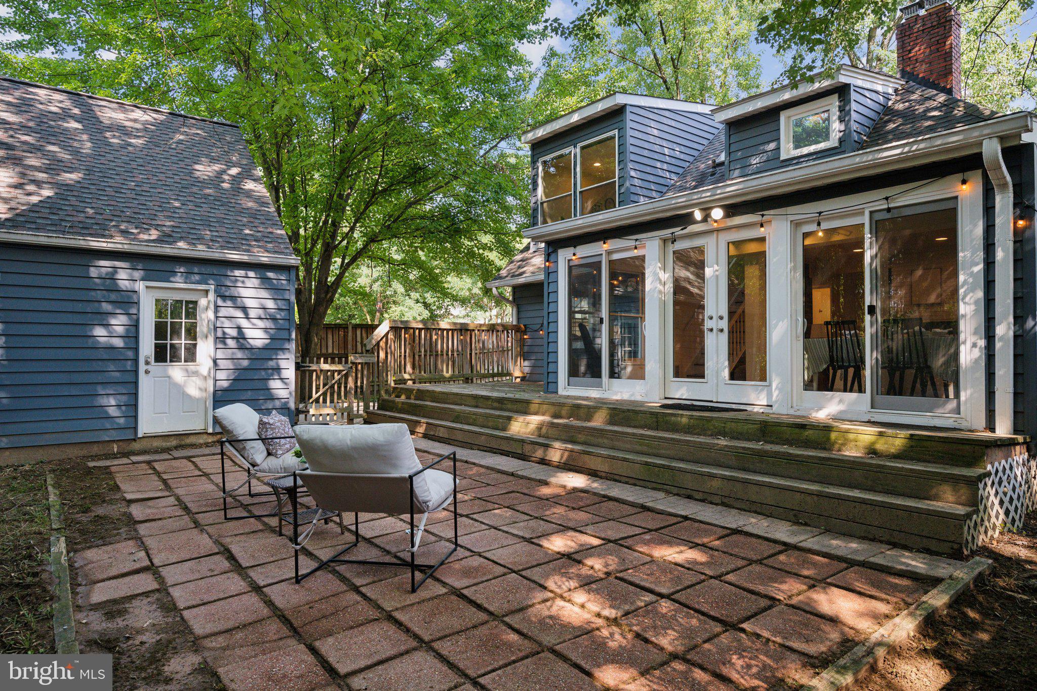 NORTH WOODSIDE - Residential