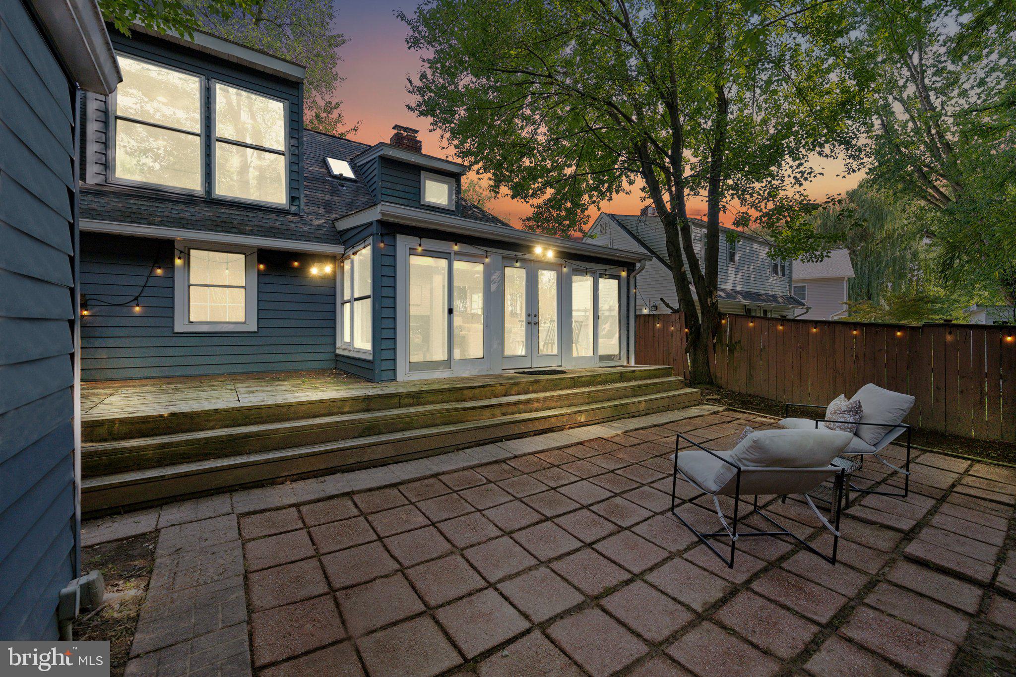 NORTH WOODSIDE - Residential