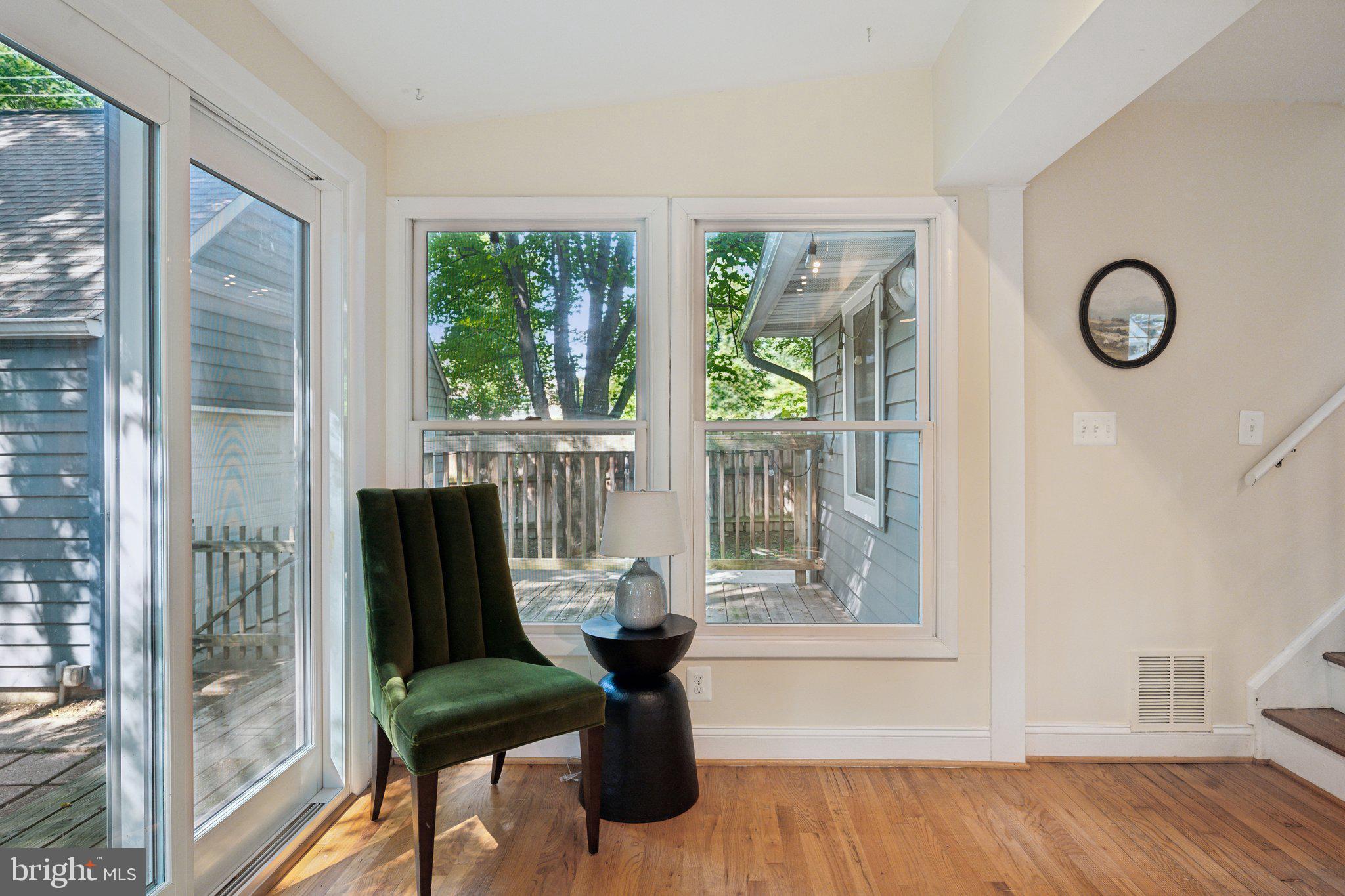 NORTH WOODSIDE - Residential