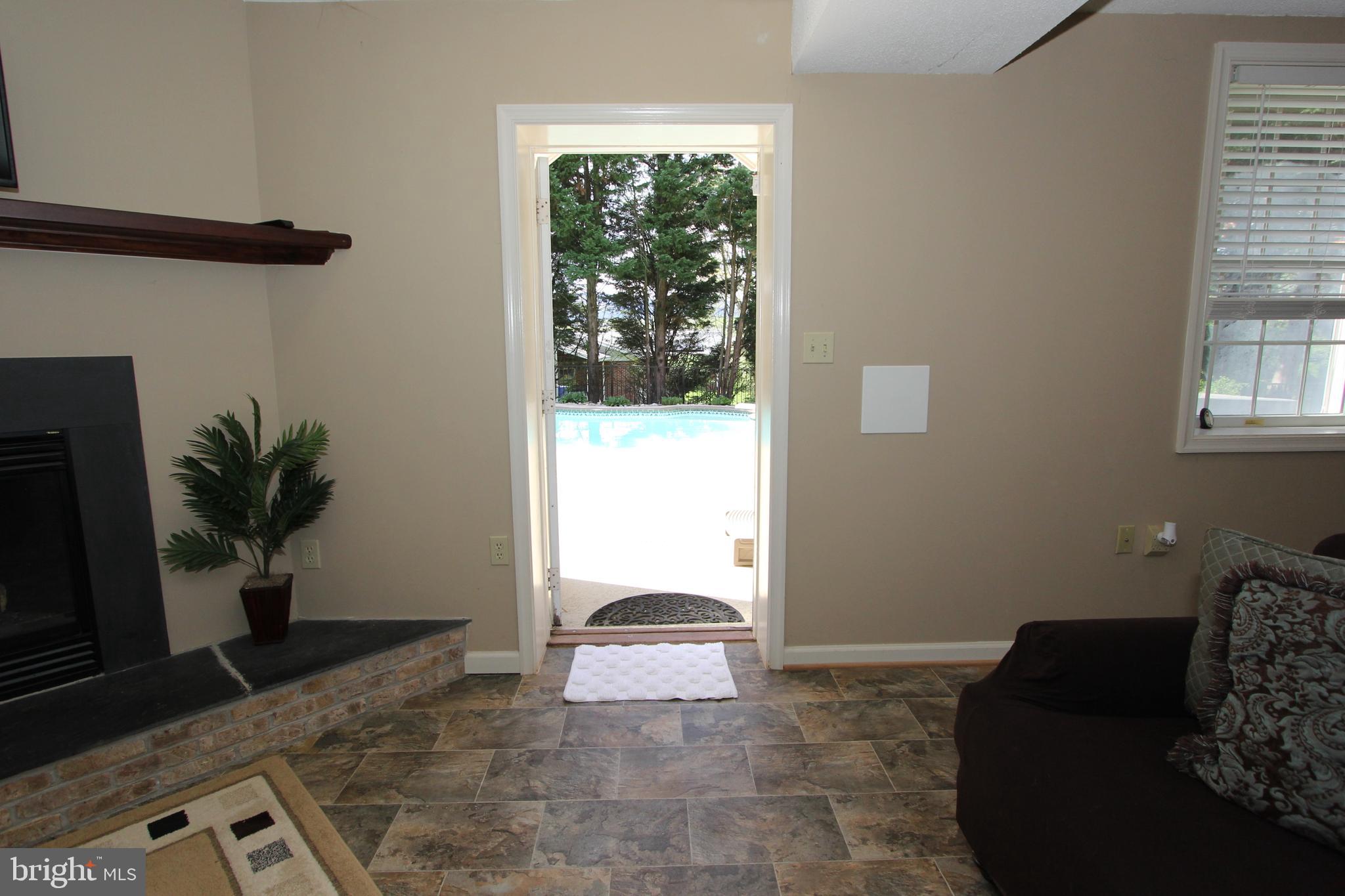 CLOVER HILL III - Residential