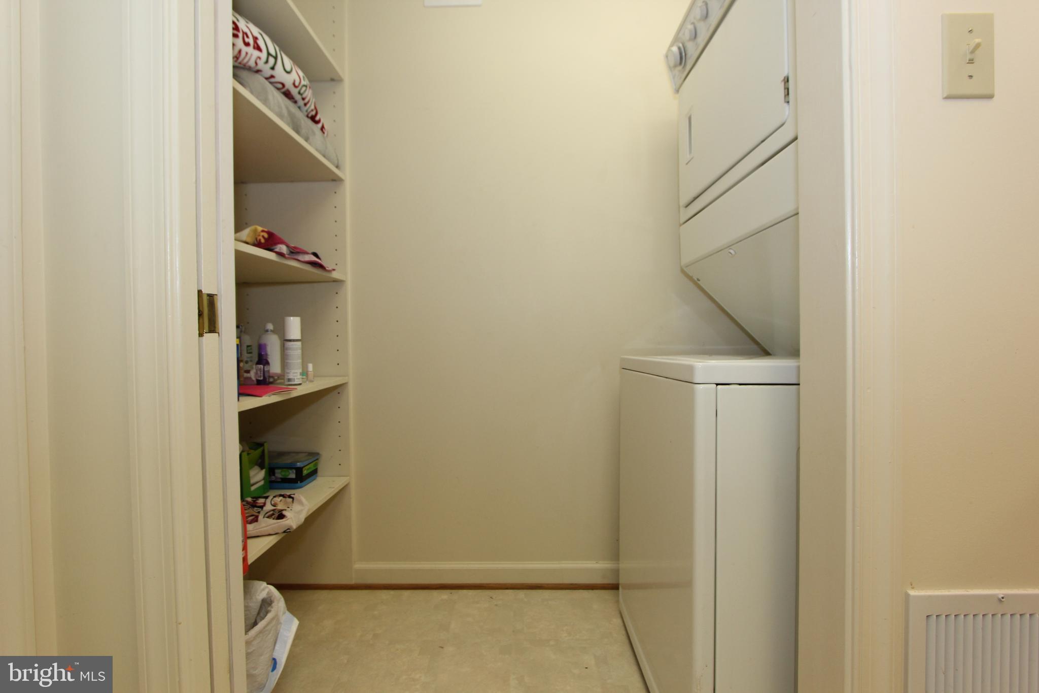 CLOVER HILL III - Residential