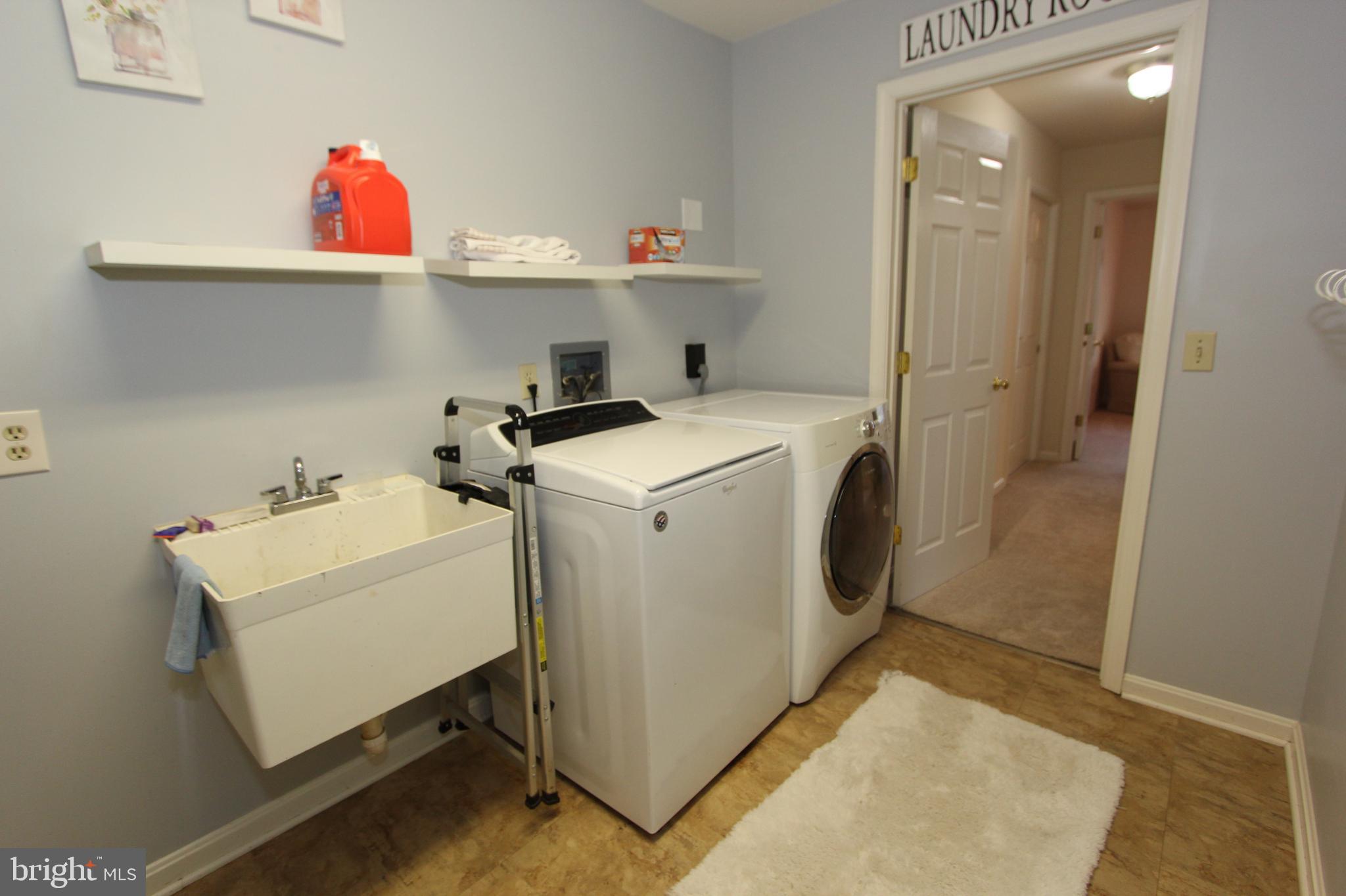 CLOVER HILL III - Residential