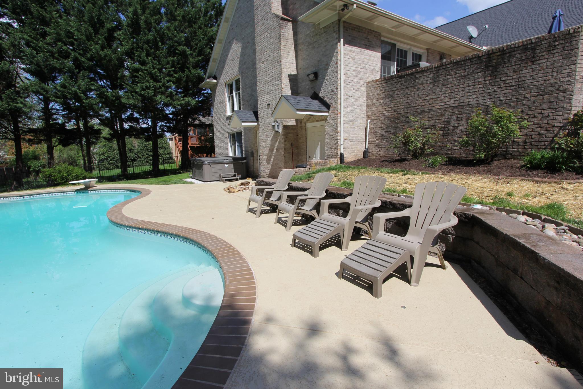 CLOVER HILL III - Residential