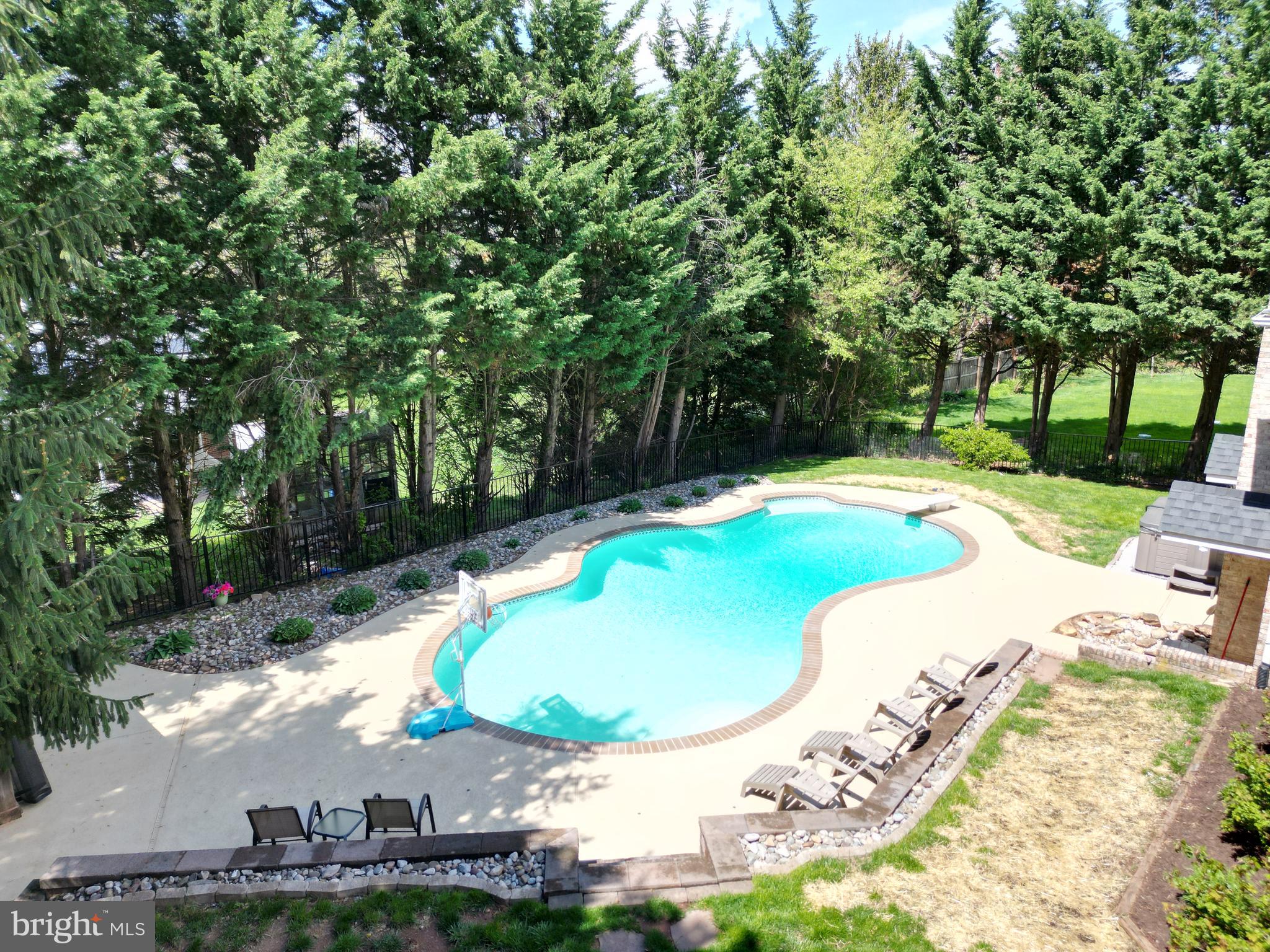 CLOVER HILL III - Residential