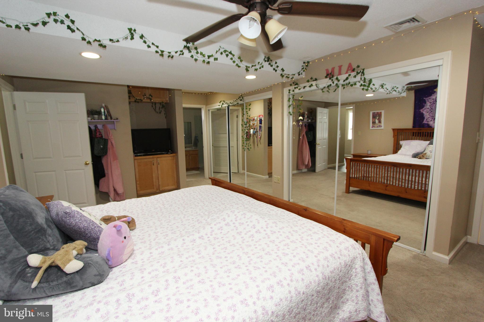 CLOVER HILL III - Residential