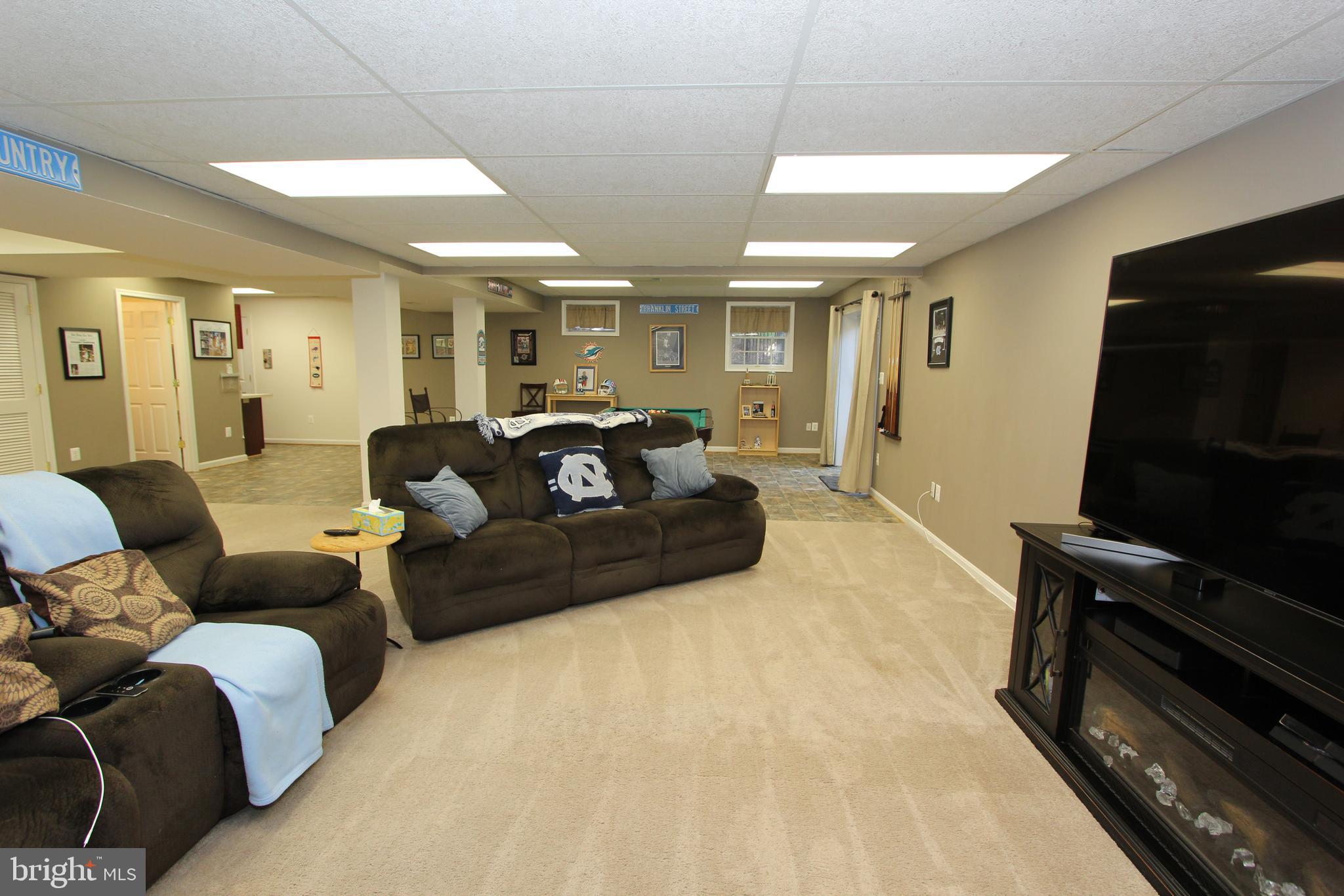 CLOVER HILL III - Residential